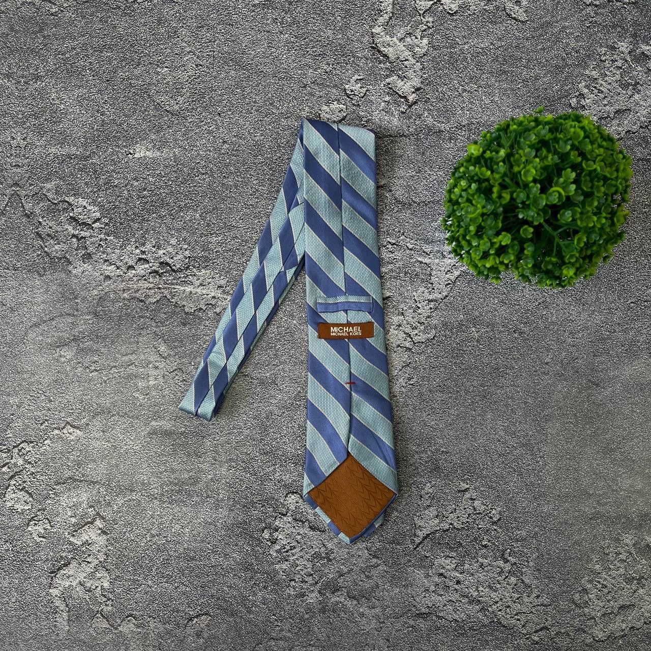 Michael Kors Michael Kors Mens Navy Tie Necktie Trendy Solid Pattern MK Size ONE SIZE - 1 Thumbnail