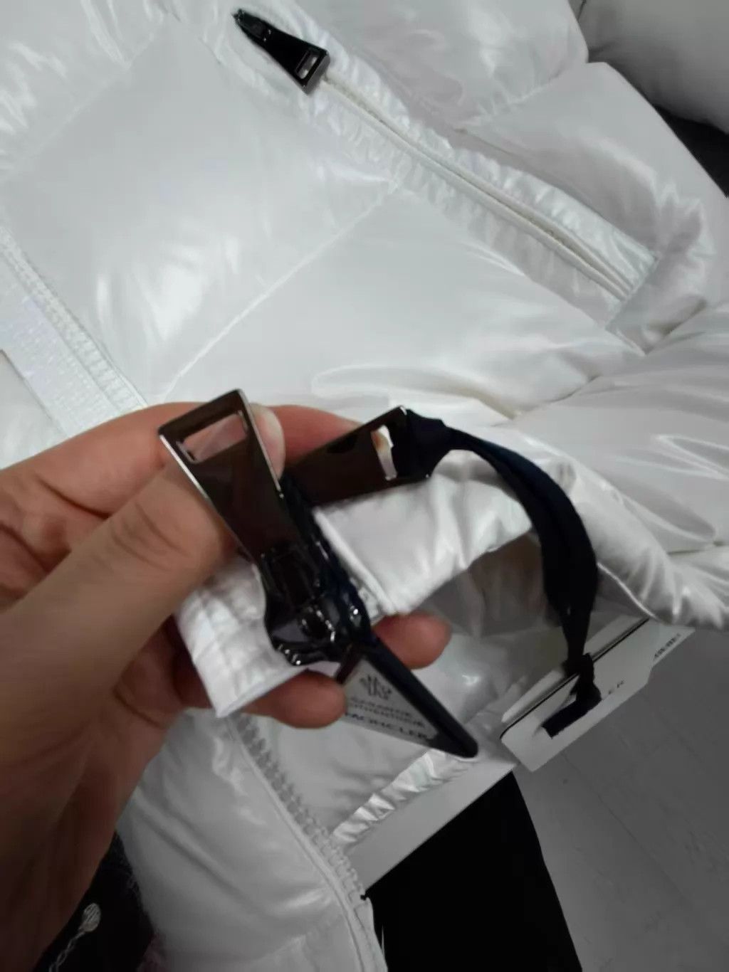 Moncler Moncler Marie+ 25' Down Jacket (Tagged) Size S / US 4 / IT 40 - 5 Thumbnail