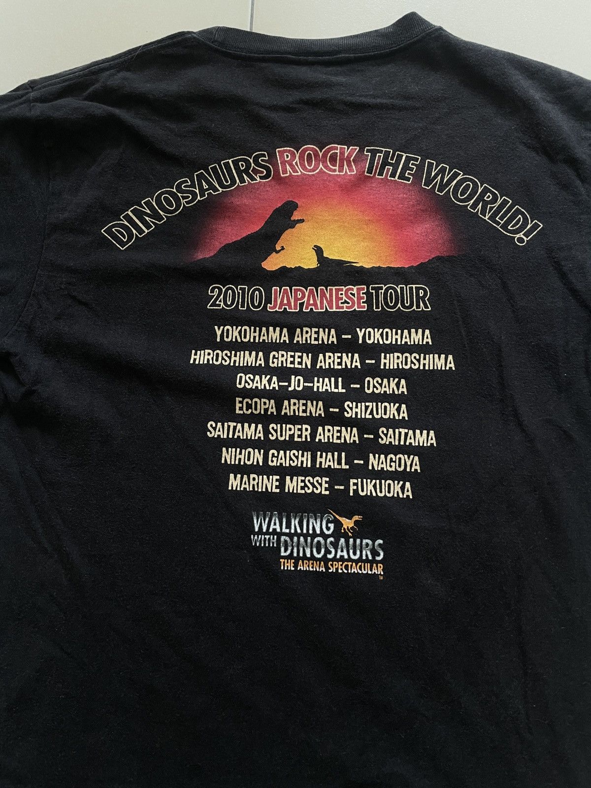 Garbage TV × Vintage Vtg British TV Show Walking With Dinosaurs Size US S / EU 44-46 / 1 - 4 Thumbnail