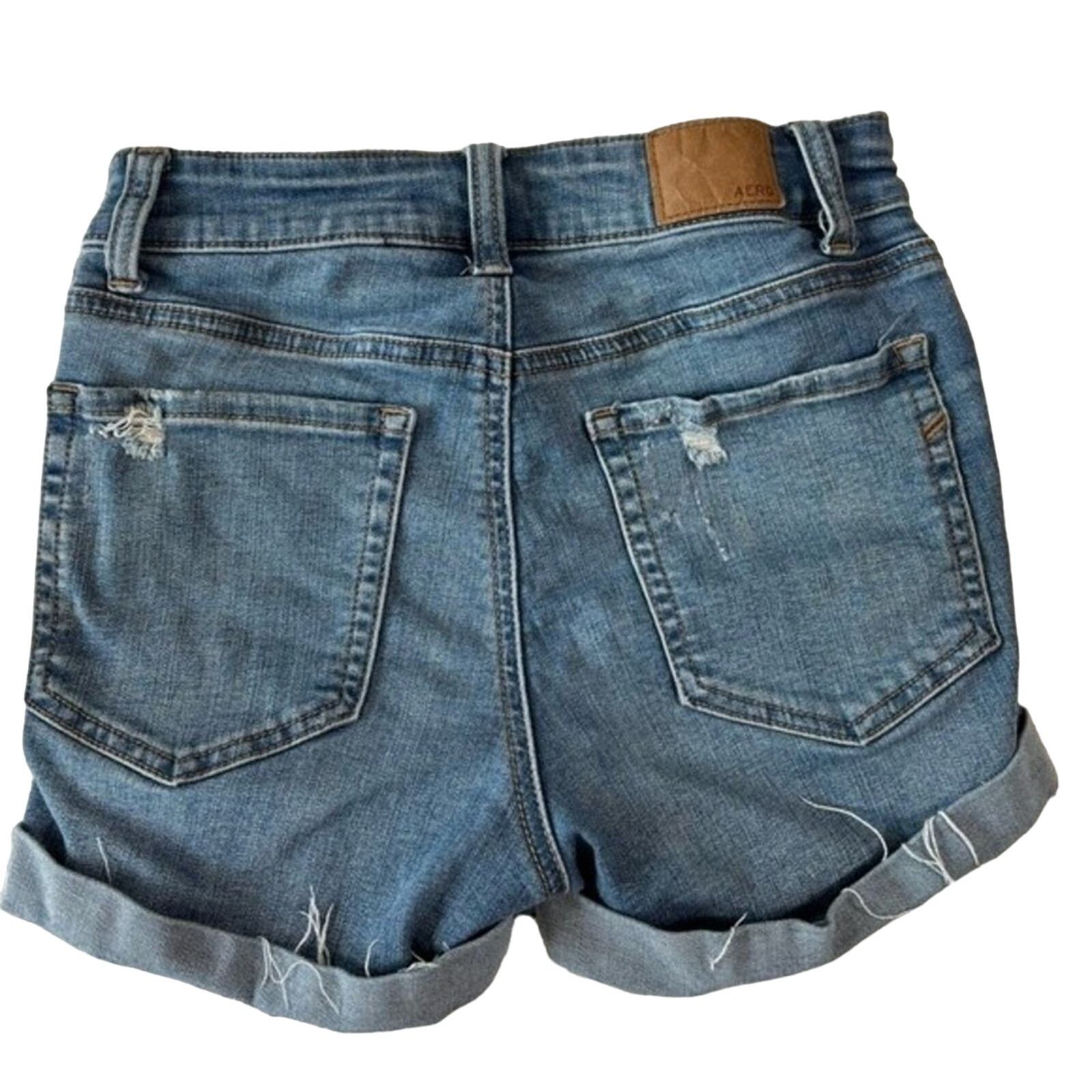 Aeropostale Aero High Rise Midi Jean Shorts 2 Small Distressed Thrashed Size 26" / US 2 / IT 38 - 2 Thumbnail