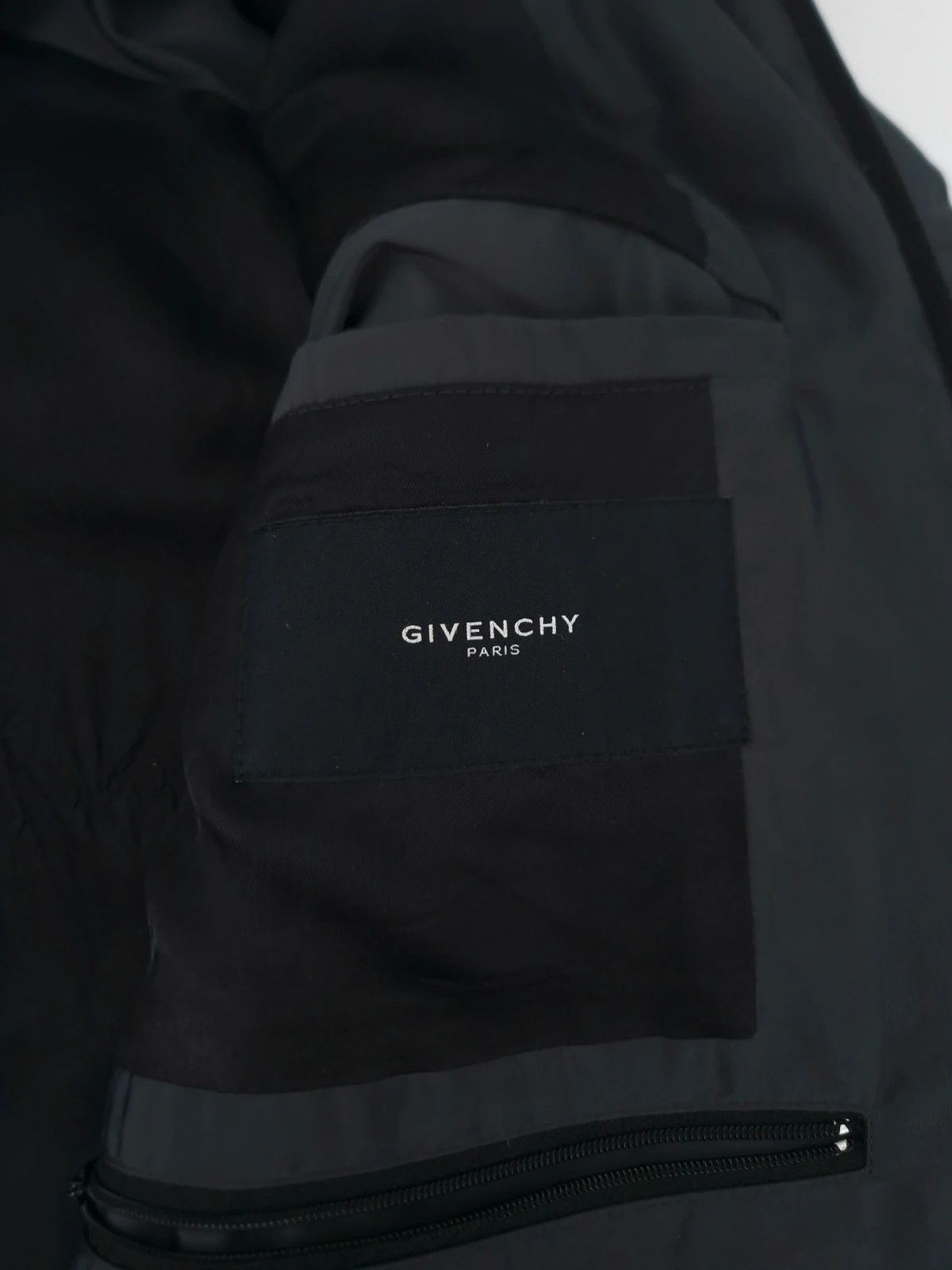 Givenchy Givenchy Archive Puffer Jacket with Split Hood and Mask Size US XL / EU 56 / 4 - 3 Thumbnail