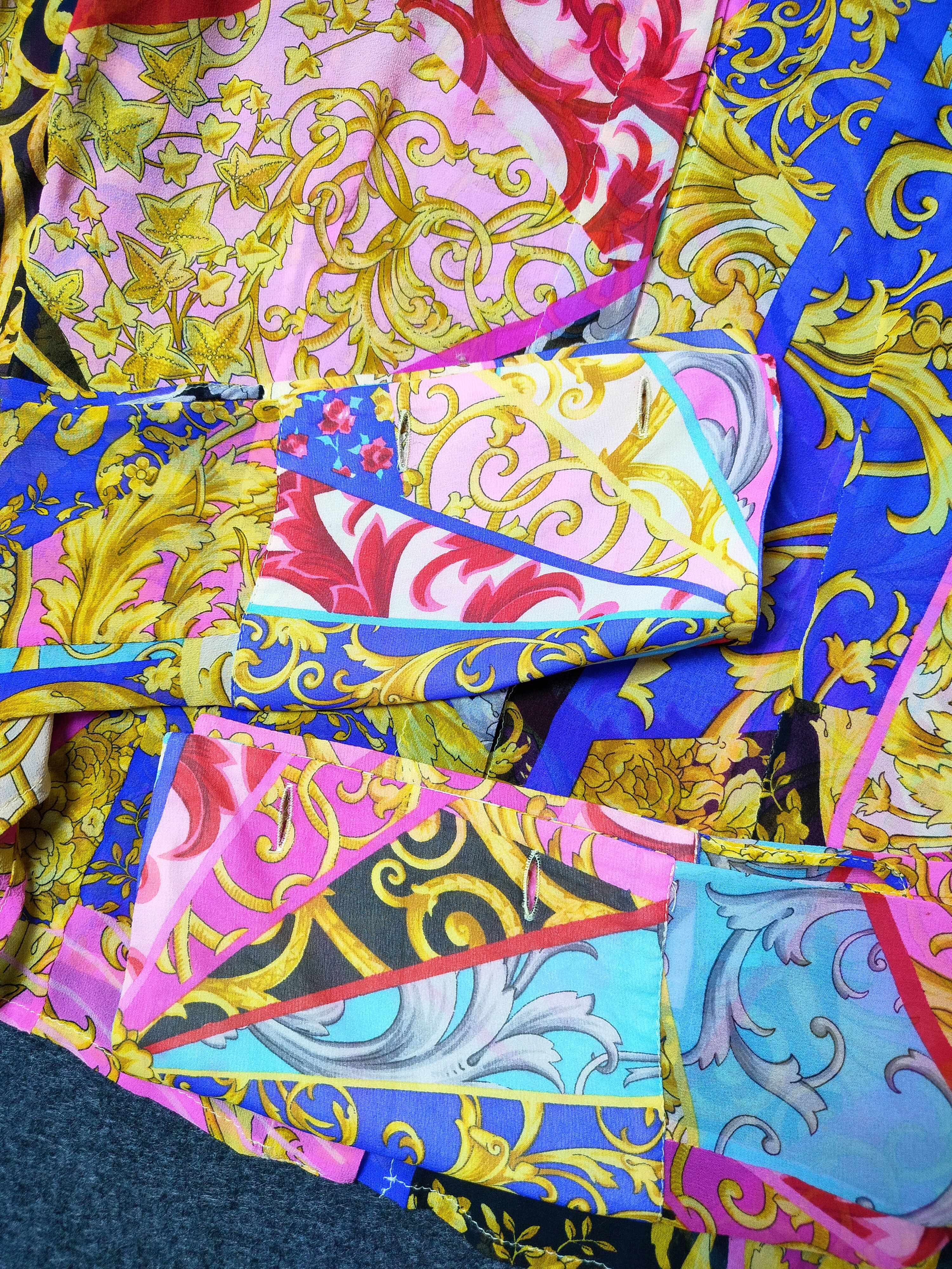 Versace 1980’s Gianni Versace Couture Barocco Colorful Print Shirt Size S / US 4 / IT 40 - 4 Thumbnail