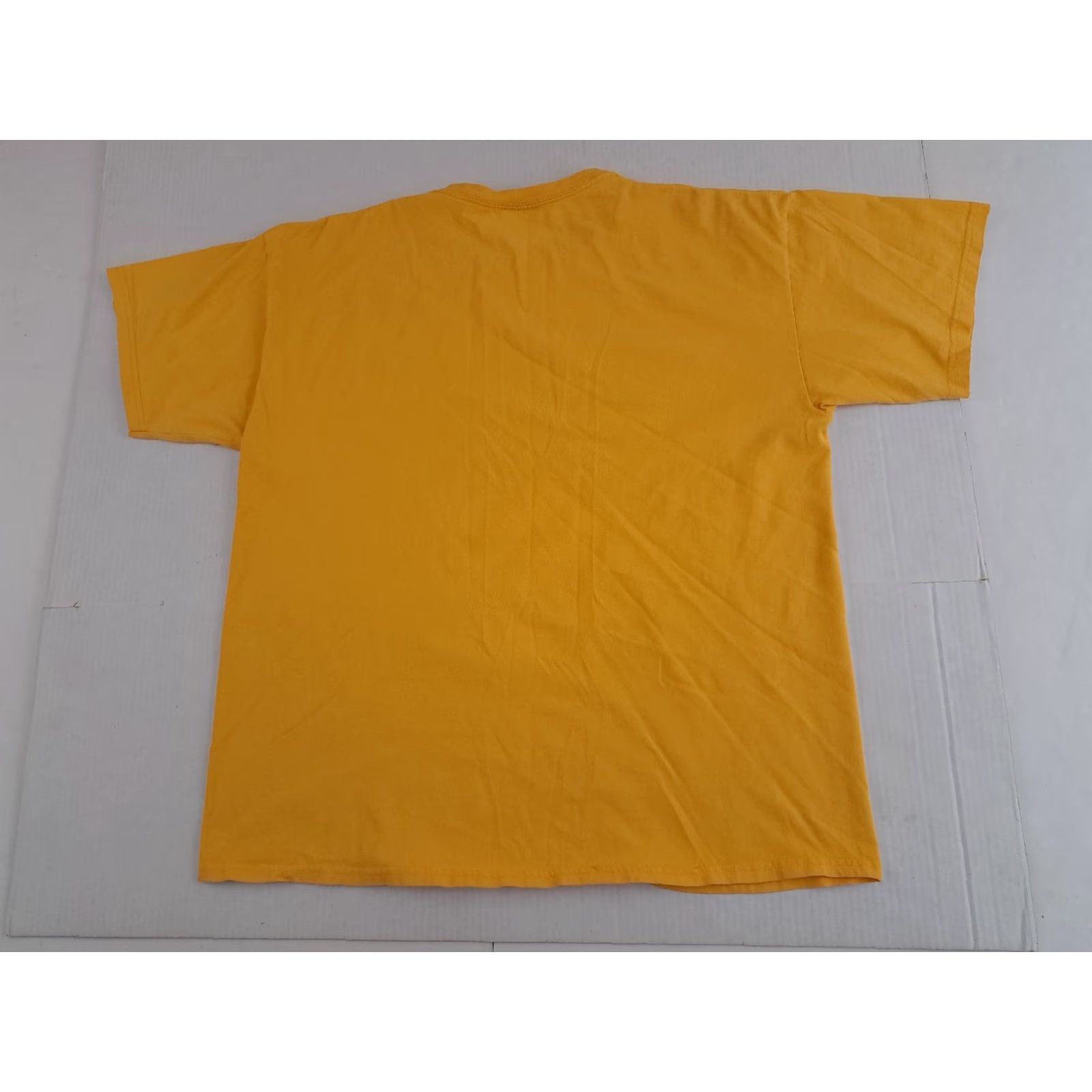 Vintage VINTAGE MV Sport Printed T-Shirt XL Unisex Adults University Yellow 1990s Crew Neck Short Sleeve Cotton Canvas M? Size US XL / EU 56 / 4 - 4 Thumbnail