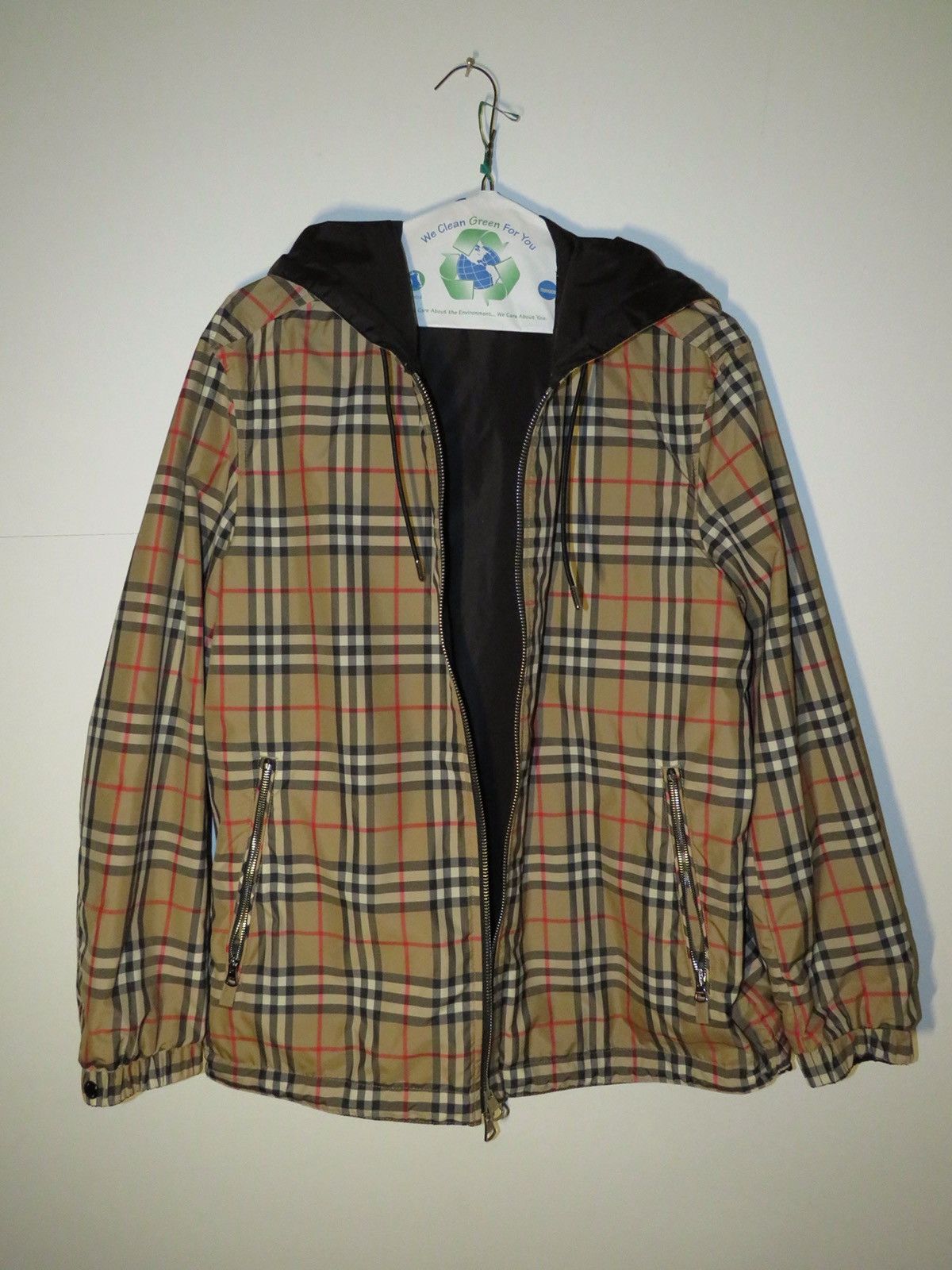 Burberry Burberry Reversible Check Hooded Jacket EUC Size US M / EU 48-50 / 2 - 1 Thumbnail