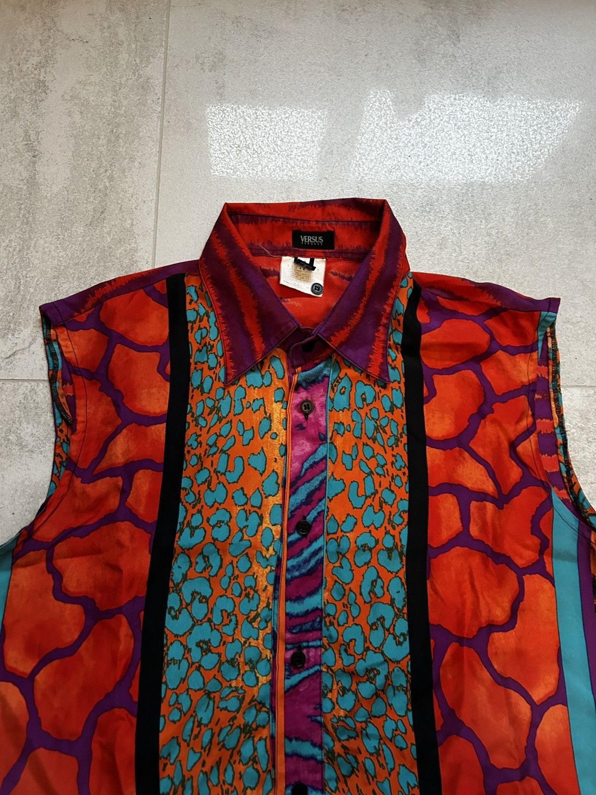 Versace Versace sleeveless Floral sex Silk Button Down Shirt Size US L / EU 52-54 / 3 - 4 Thumbnail