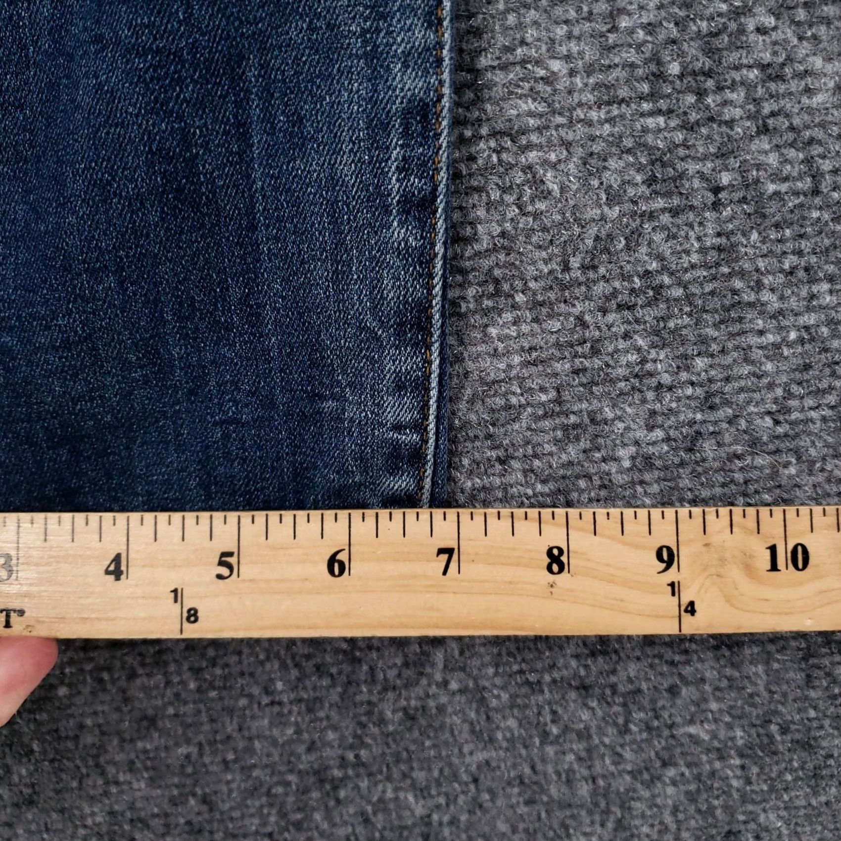 Vintage Item Specifications: Pattern: Graphic Size 30" / US 8 / IT 44 - 4 Thumbnail