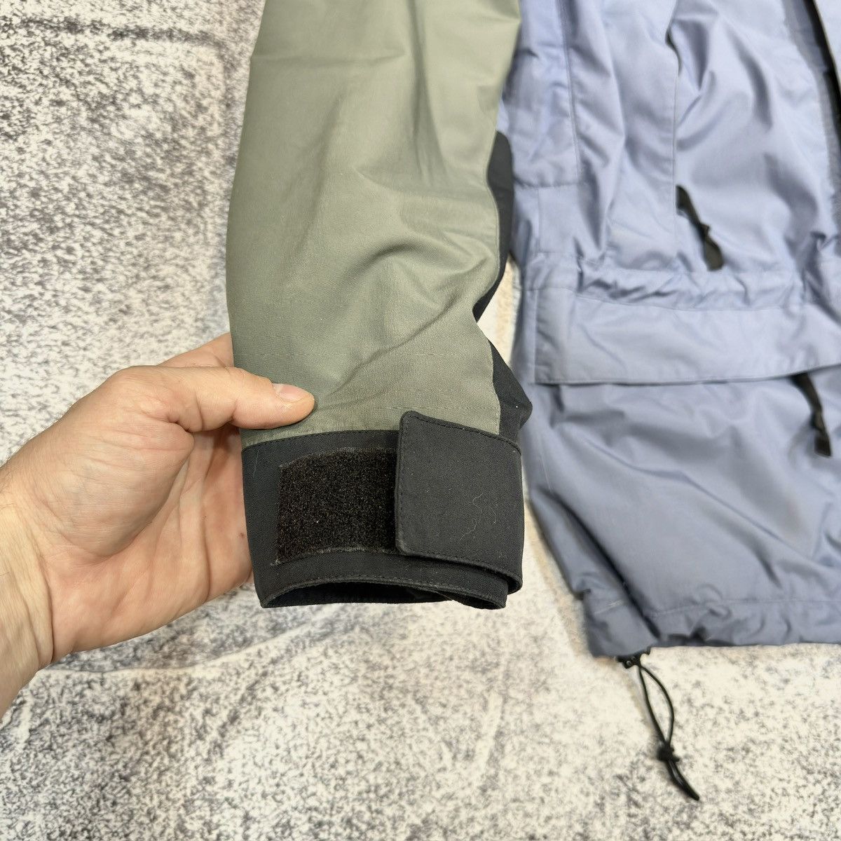 The North Face × Vintage The North Face Hydroseal Waterproof Jacket S size Size US S / EU 44-46 / 1 - 3 Thumbnail