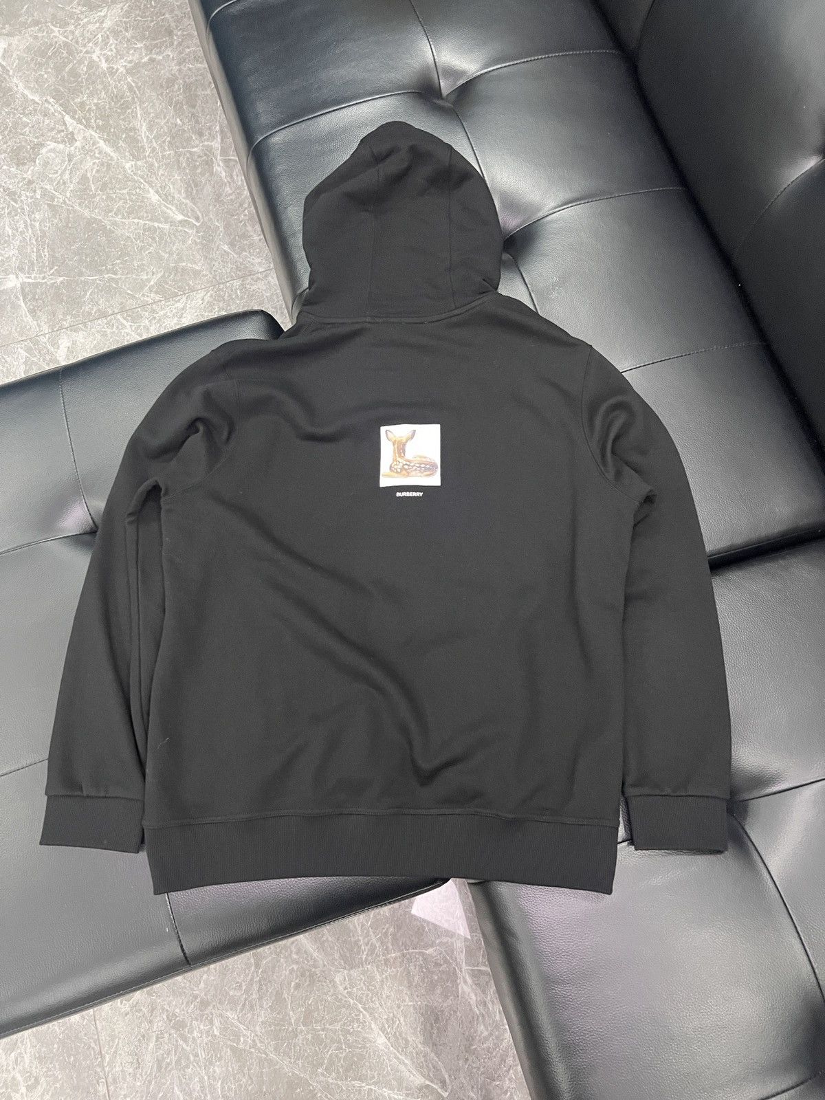 Burberry Burberry Deer Graphic Hoodie Size US L / EU 52-54 / 3 - 2 Thumbnail