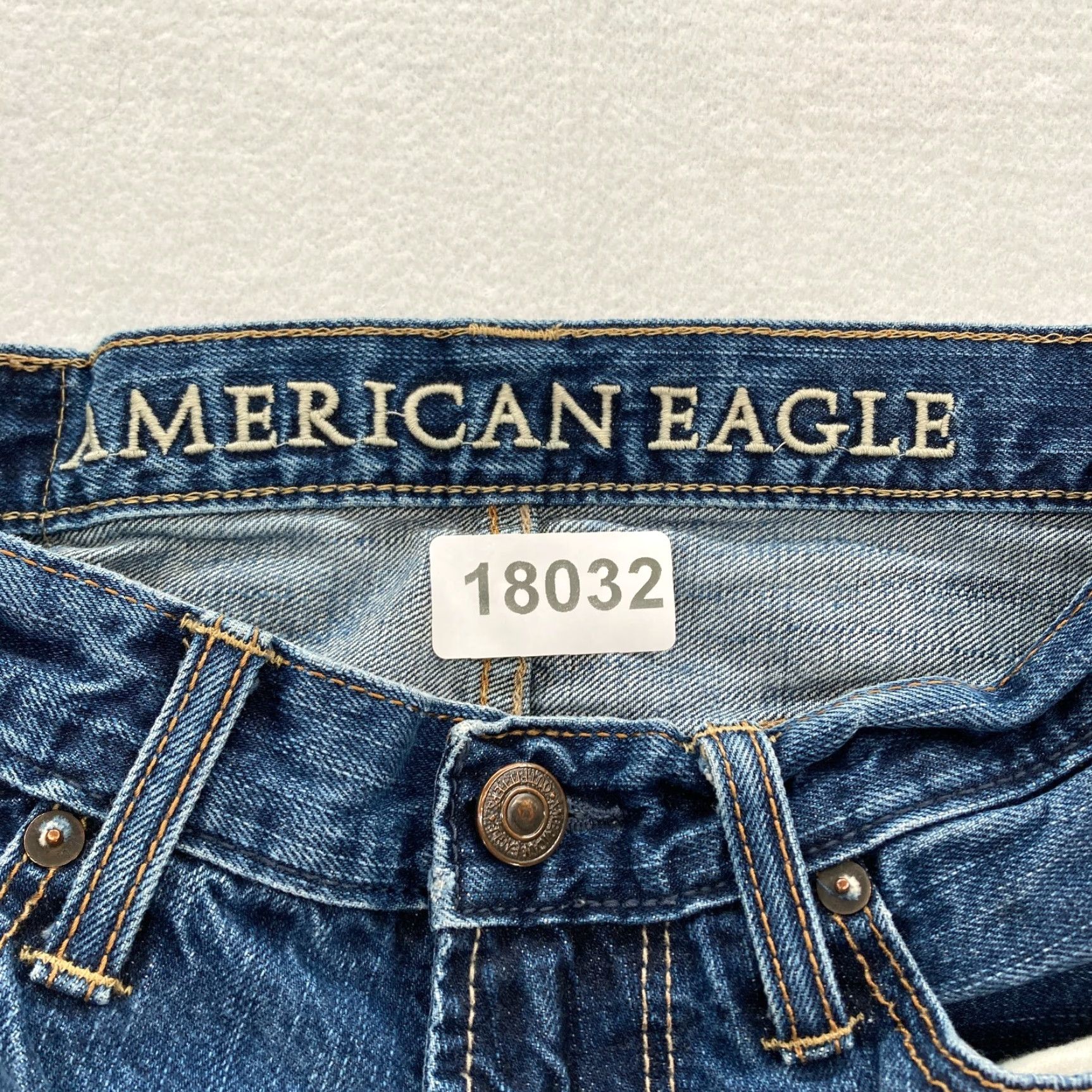 American Eagle Outfitters American Eagle Jeans Mens 29x32 Bootcut Medium Wash Blue Denim Distressed Pants Jeans Size US 29 - 4 Thumbnail