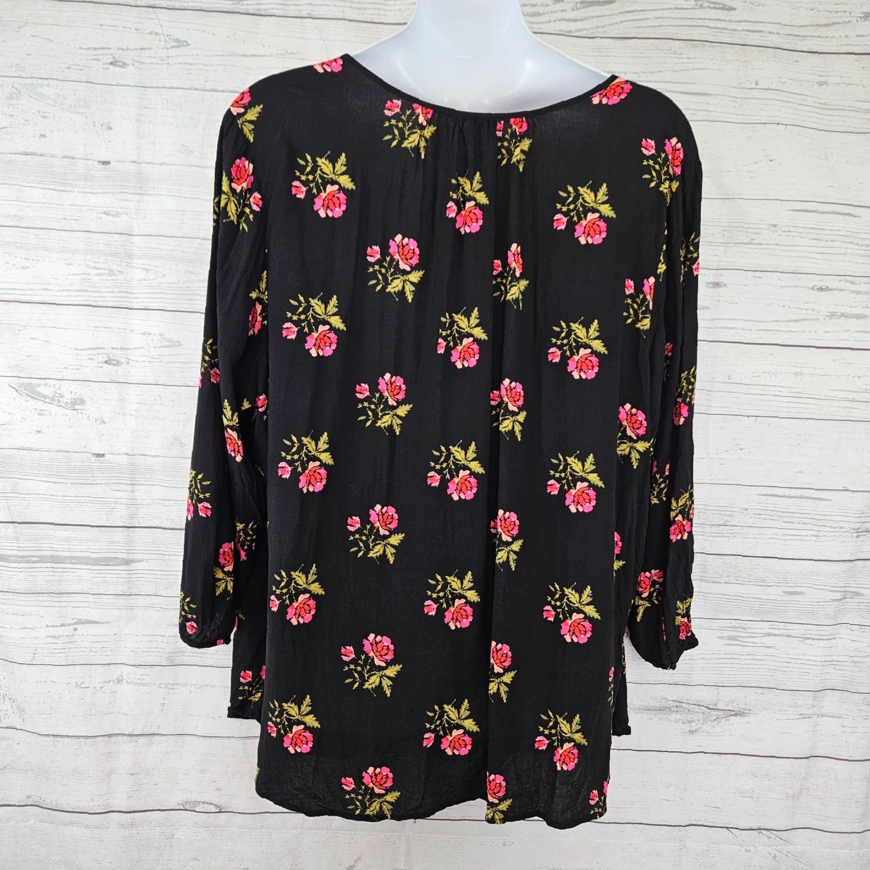 Old Navy Old Navy Womens Top Blouse 4X Long Sleeve Floral Rayon Multicolor V-Neck Casual Shirt Womens Size XXL / US 16-18 / IT 52-54 - 3 Thumbnail