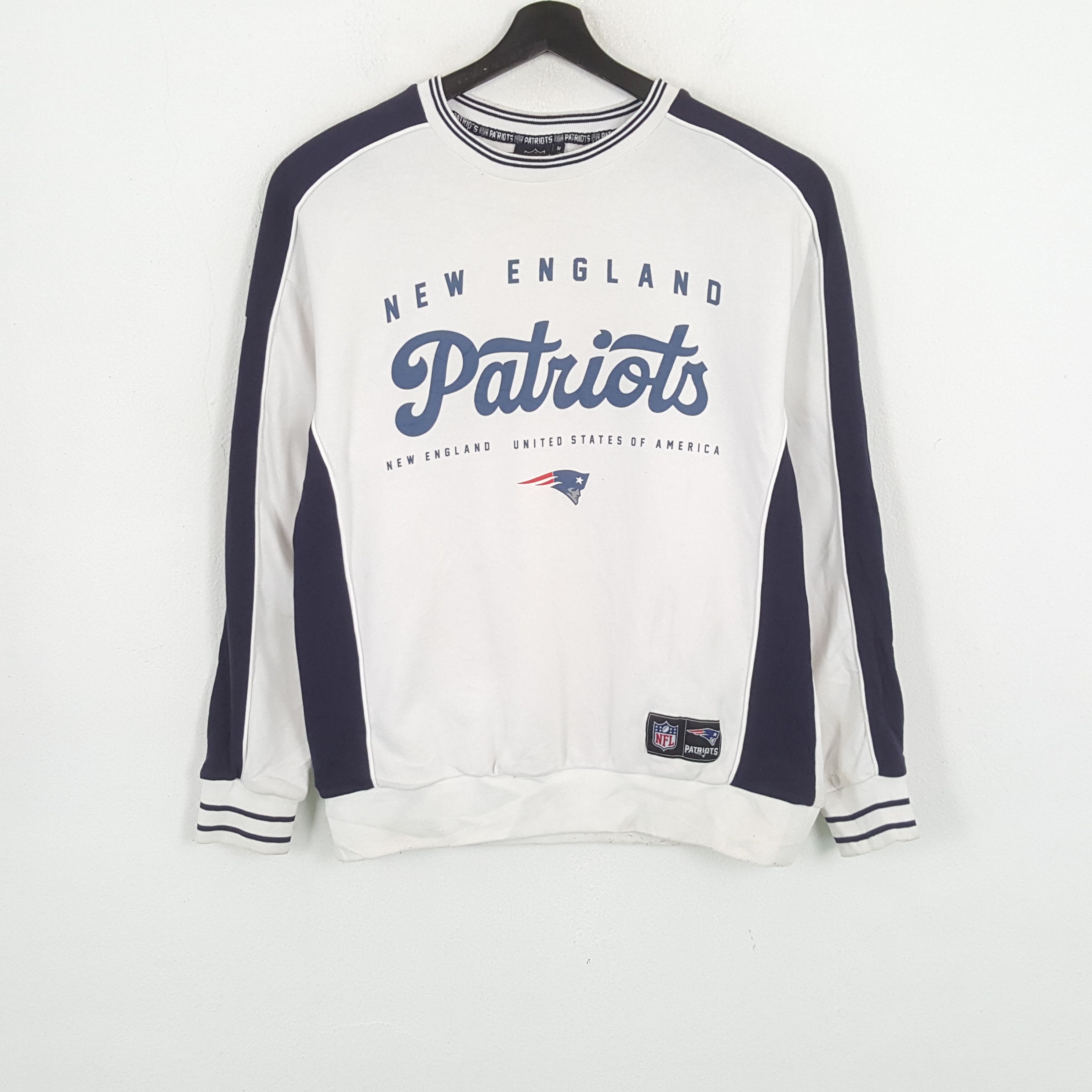 NFL × Vintage PATRIOTS NFL American Football Team Sweatshirt Size US L / EU 52-54 / 3 - 1 Thumbnail