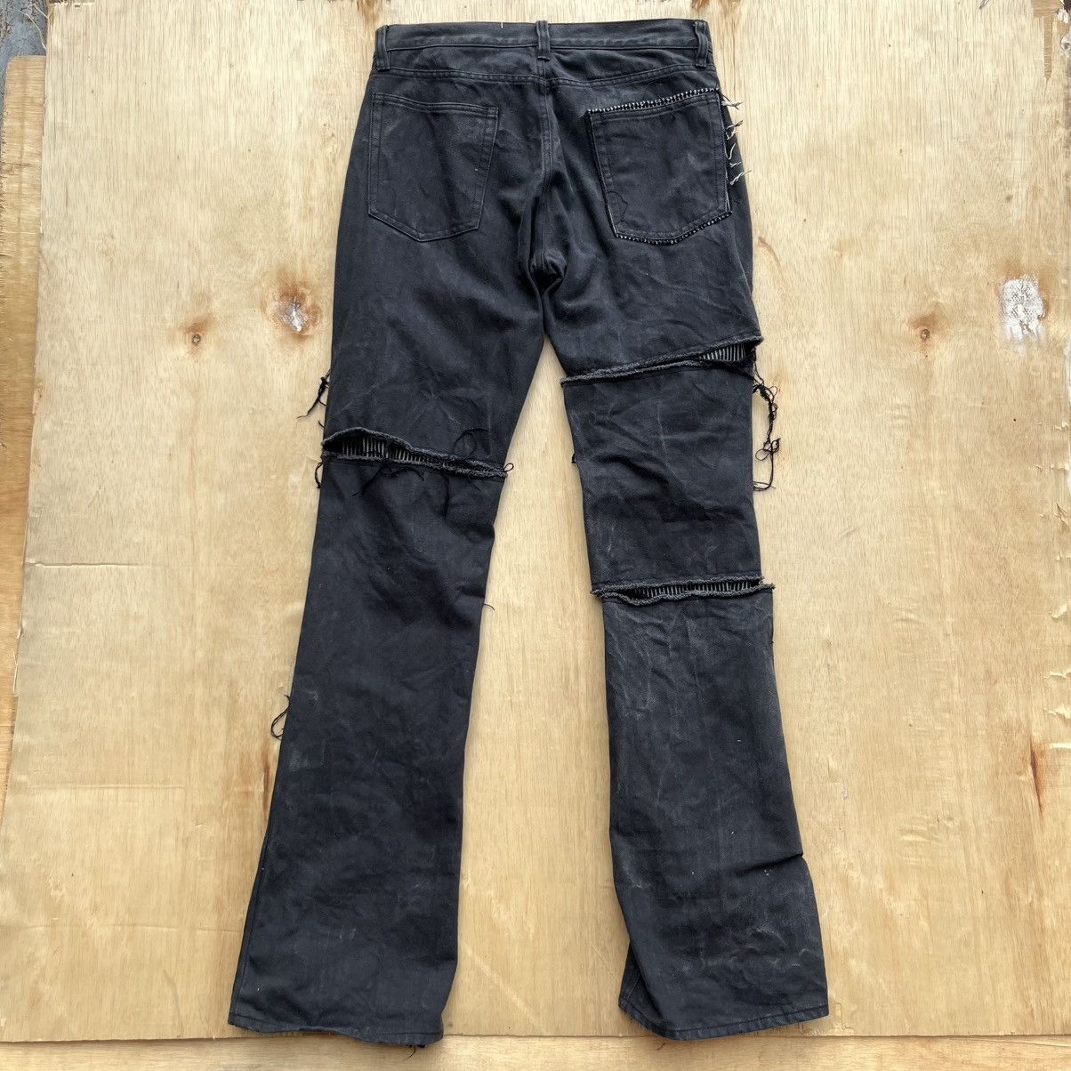 Japanese Brand EDGE RUPERT DISTRESSED BLACK WASHED 2 DENIM LIKE UNDERCOVER Size US 32 / EU 48 - 8 Thumbnail