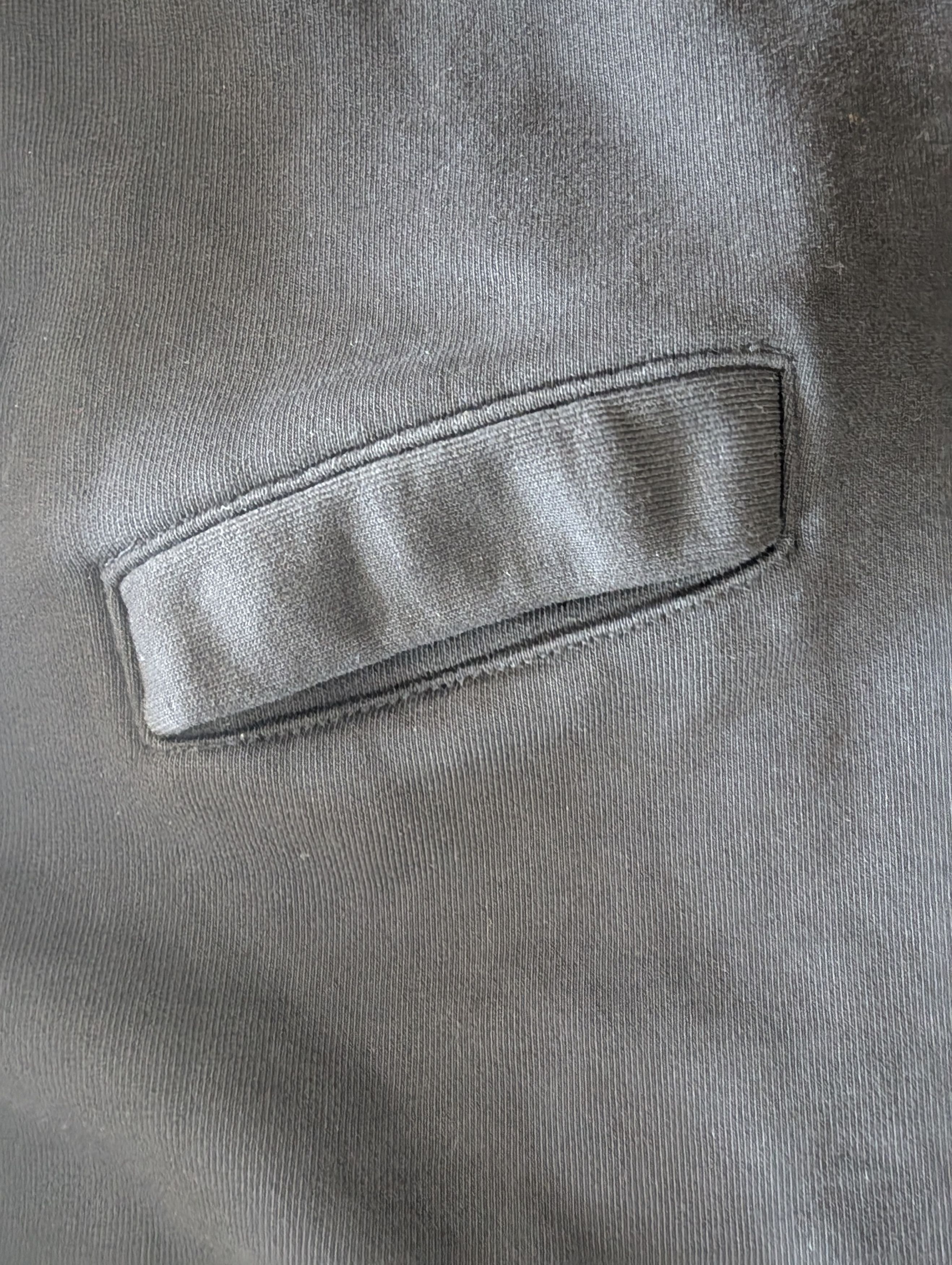 L'Homme Rouge Pocket Hoodie Size US L / EU 52-54 / 3 - 5 Thumbnail