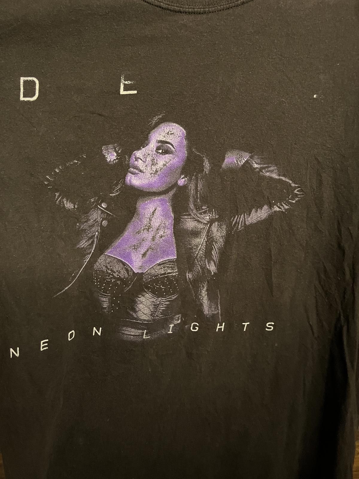 Designer Demi L9vato T-shirt - Demi Neon Lights Tour Tee - L Size US L / EU 52-54 / 3 - 4 Thumbnail