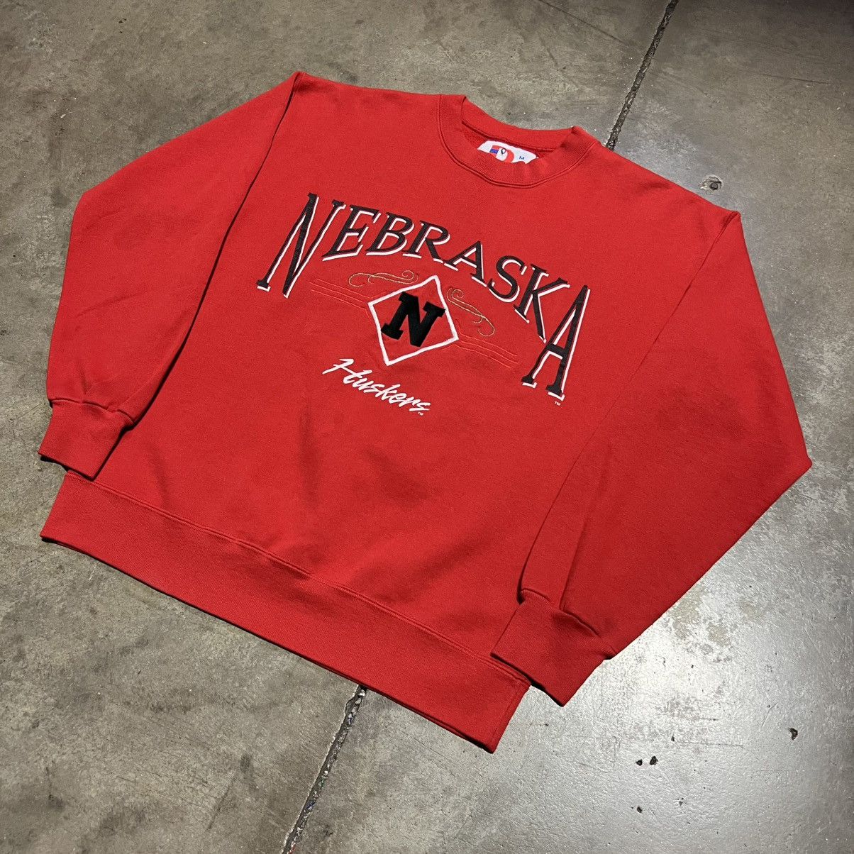 NCAA Vintage Nebraska Huskers Crewneck Sweatshirt Football 90s Size US M / EU 48-50 / 2 - 2 Thumbnail