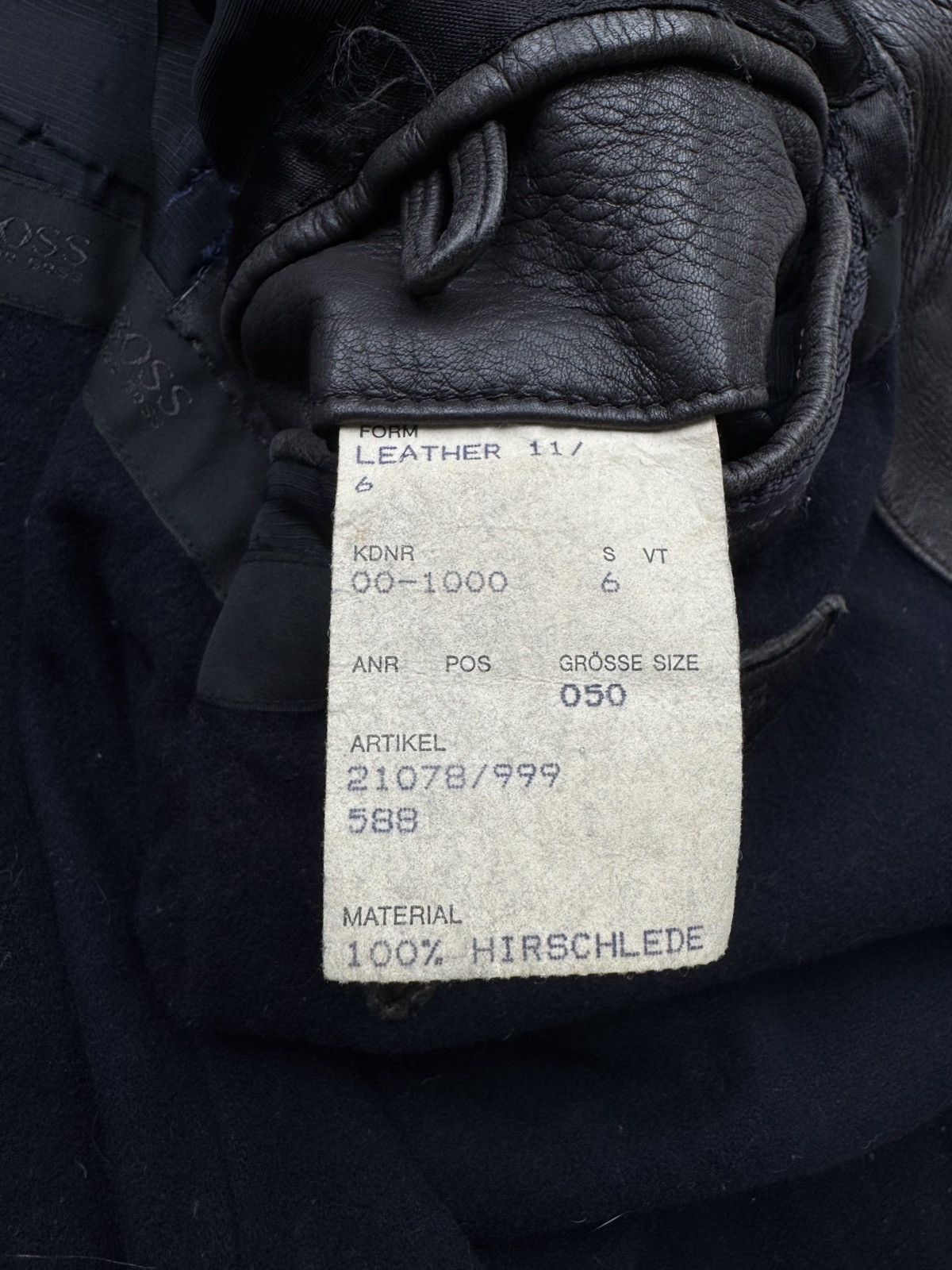 Hugo Boss Hugo Boss Vintage Leather Coat (75) Size US L / EU 52-54 / 3 - 12 Thumbnail