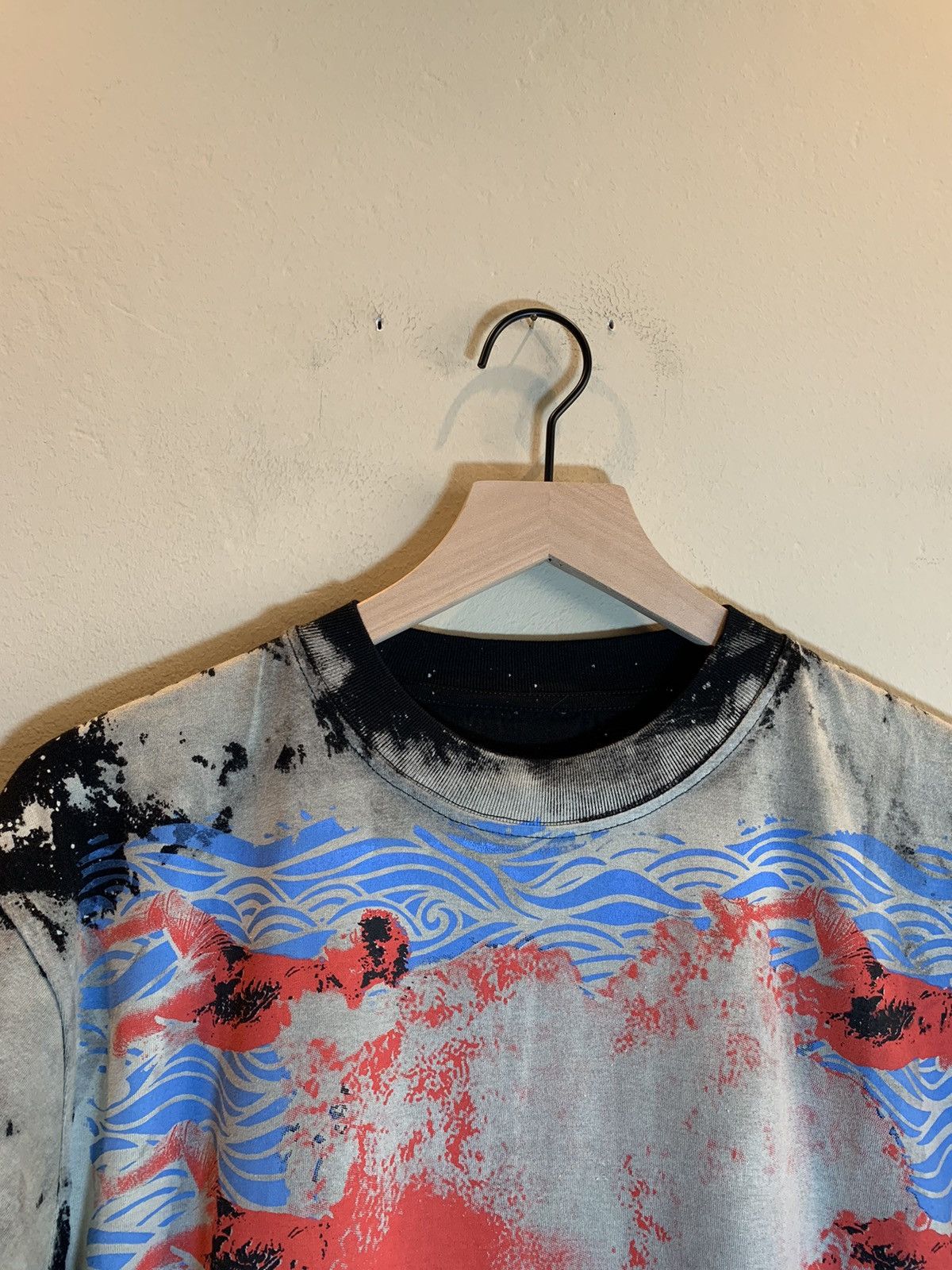 Band Tees × Rap Tees *RARE* Mick Jenkins Drink More Water AOP Rap Tee Art T-Shirt Size US XL / EU 56 / 4 - 5 Thumbnail
