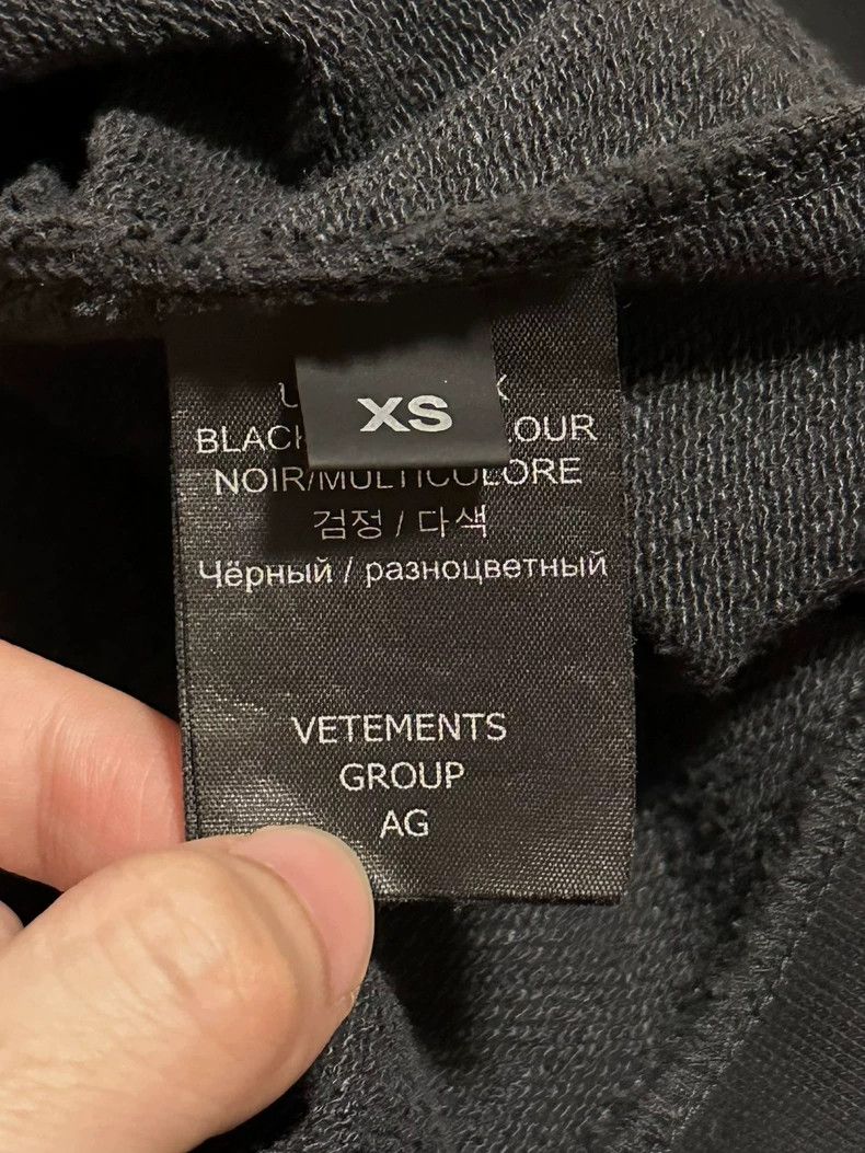 Vetements vetements Pentagram multi-element patch sweatshirt 2501-Nex Size US XS / EU 42 / 0 - 8 Thumbnail