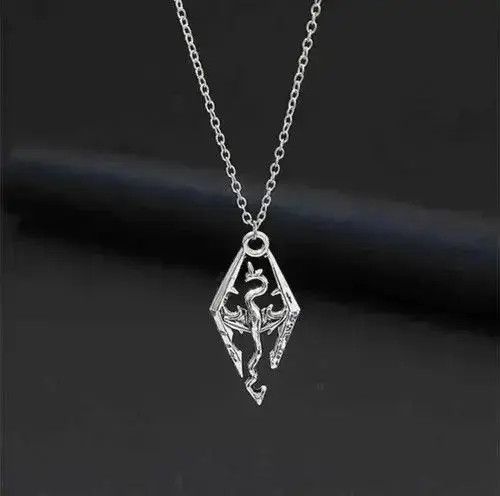 Japanese Brand Unisex vintage rare Skyrim dragon pendant necklace Size ONE SIZE - 5 Thumbnail
