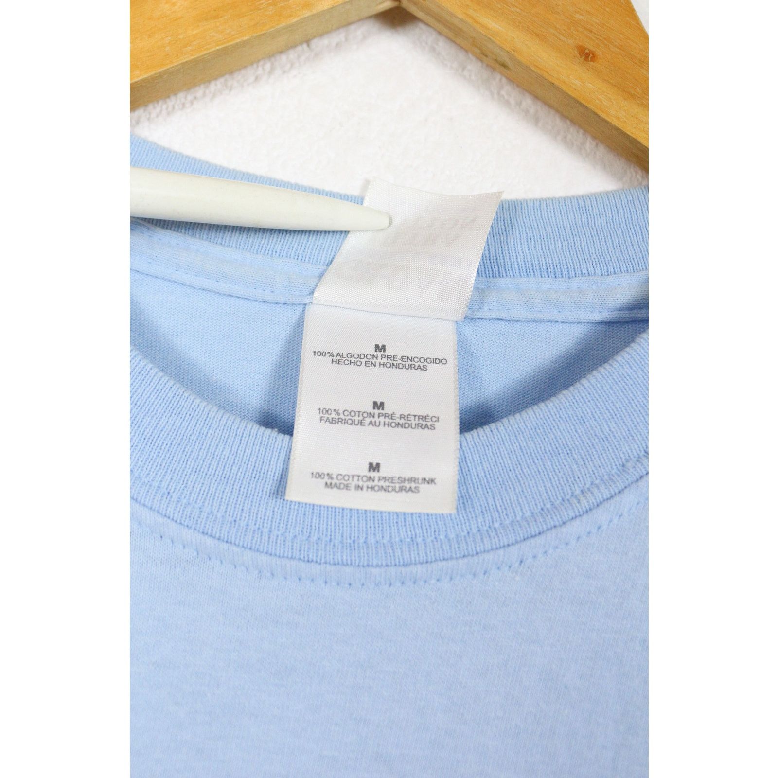 Vintage Vintage Canada Toronto Leaf Embroidered Logo Tee Tshirt 90s Size US M / EU 48-50 / 2 - 5 Thumbnail