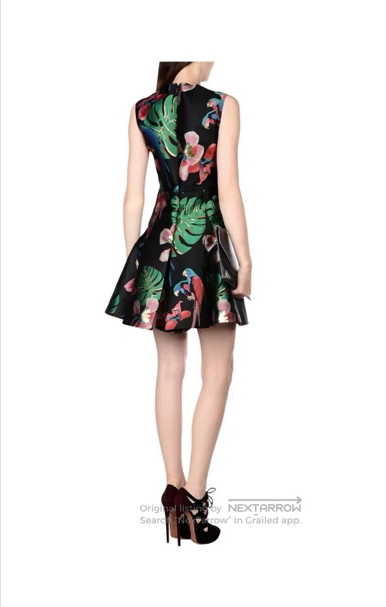 Valentino Valentino A brocade vest and a large swing dress Size S / US 4 / IT 40 - 8 Thumbnail