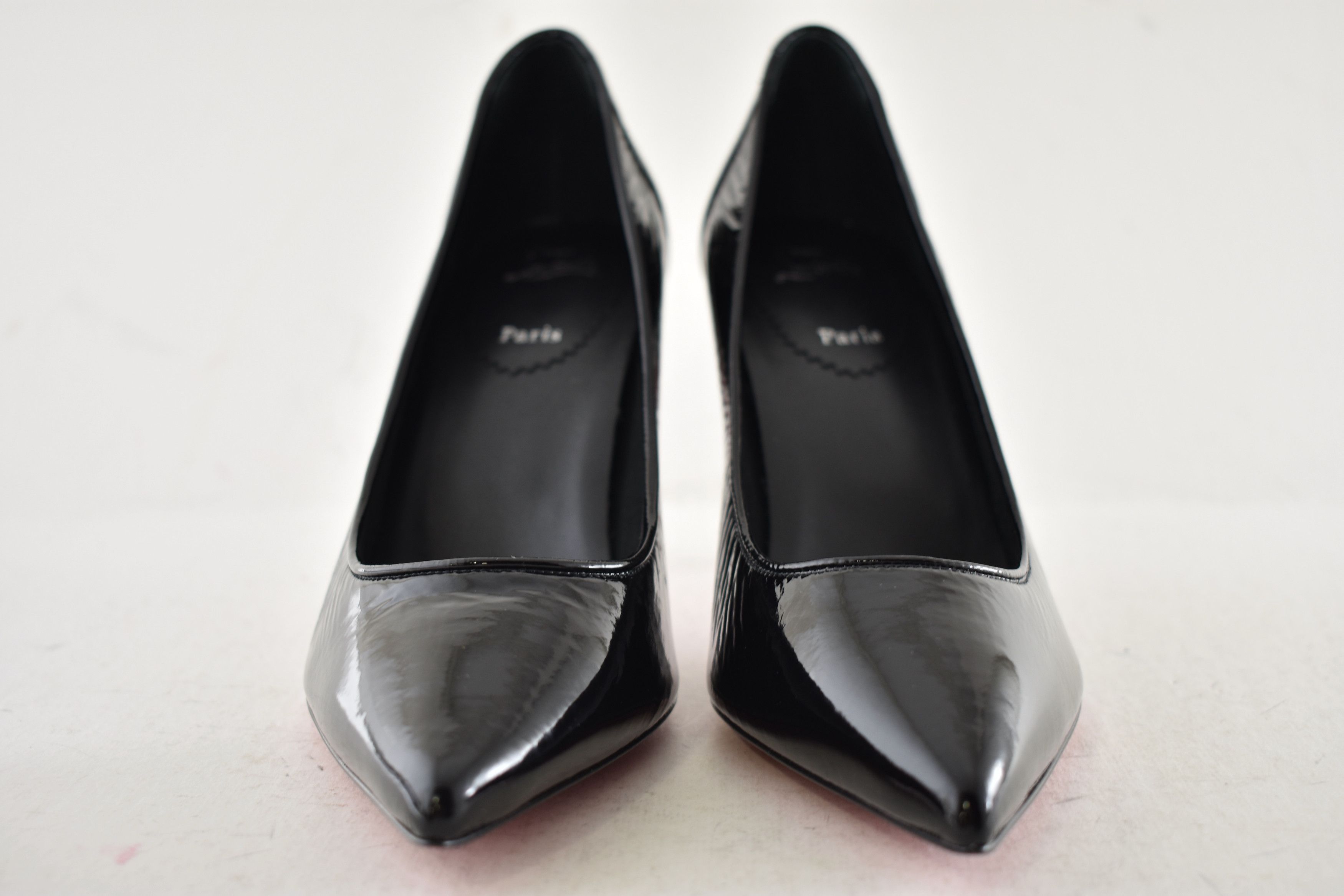 Christian Louboutin Sporty Kate 85 Black Patent Vog Classic Pointed Heel Pump 39 Size US 9 / IT 39 - 8 Thumbnail