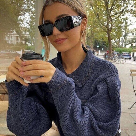 Gucci Gucci GG0811S 001 Sunglasses Black Rectangle Frame, Grey Size ONE SIZE - 3 Thumbnail