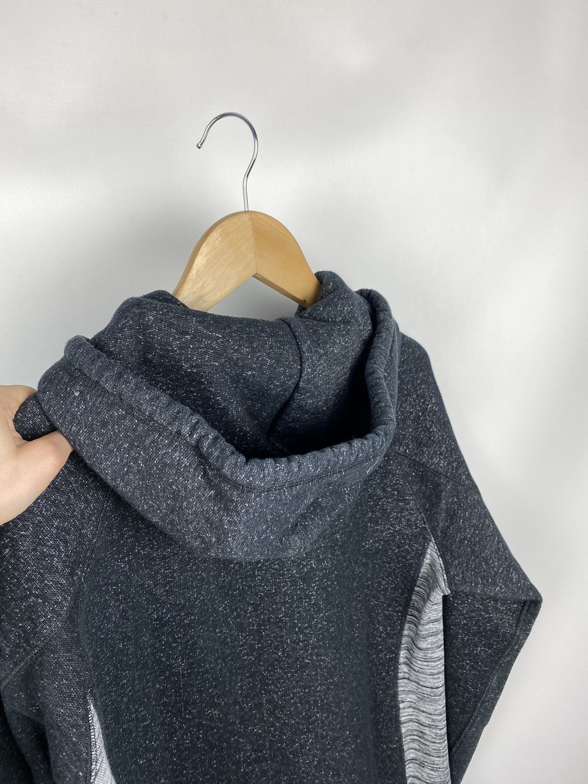 Carhartt Carhartt Hooded Waider Sweat men’s hoodie pullover size M Size US M / EU 48-50 / 2 - 21 Thumbnail