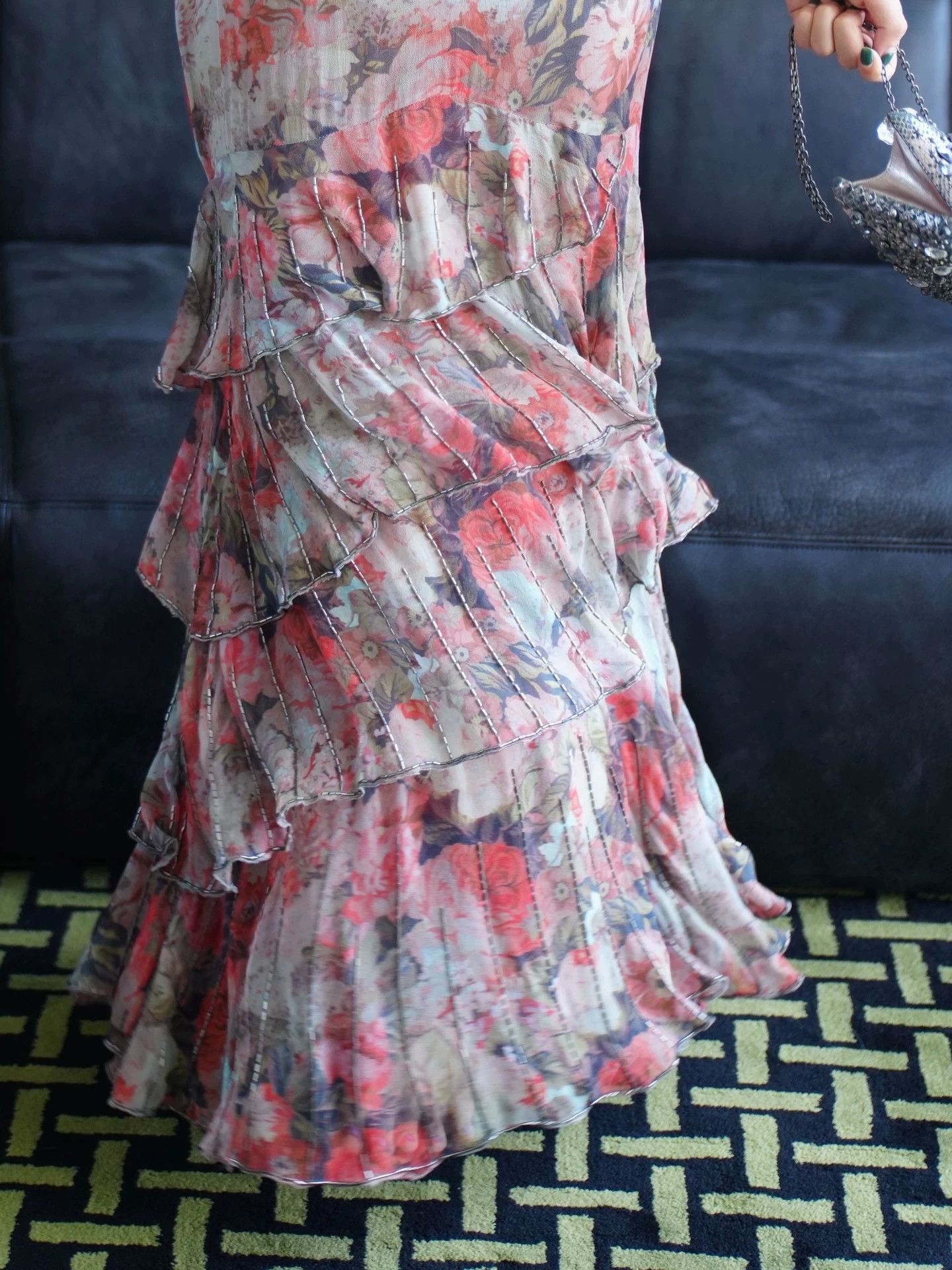 Other Vintage Silk Oil-Painting Beaded Cross-Back Layered Dress Size M / US 6-8 / IT 42-44 - 5 Thumbnail
