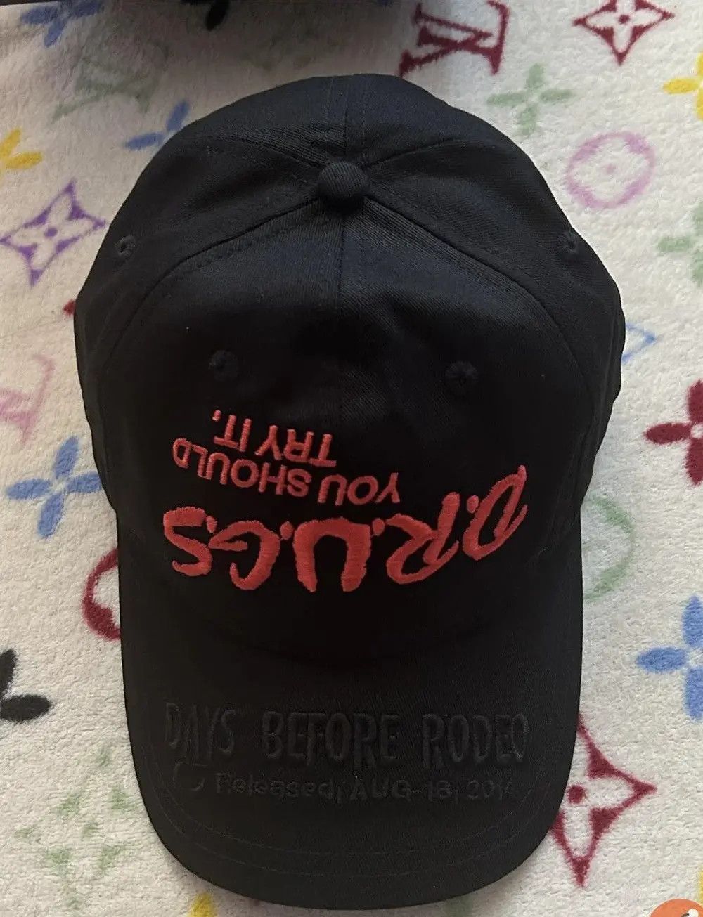 Travis Scott Days Before Rodeo Box Set III Drugs Hat & Album CD Size ONE SIZE - 3 Thumbnail