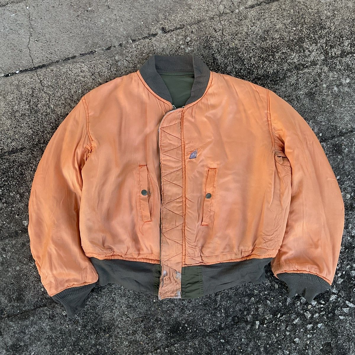 Avirex Vintage Avirex Reversible MA-1 Bomber Flight Jacket Size US L / EU 52-54 / 3 - 10 Thumbnail
