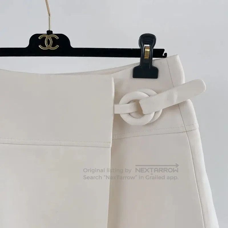 Louis Vuitton Louis Vuitton Women's White Wool A. Size 27" / US 4 / IT 40 - 2 Thumbnail