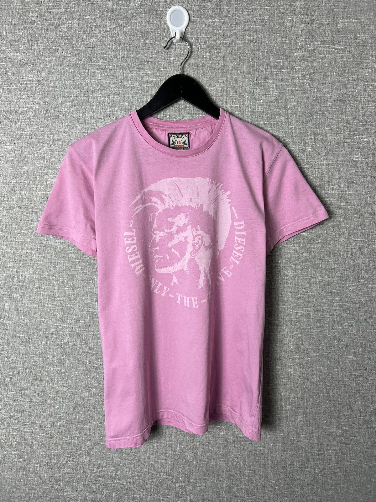 Diesel Rare Vintage Diesel Big Logo Pink Tee Size US L / EU 52-54 / 3 - 1 Thumbnail