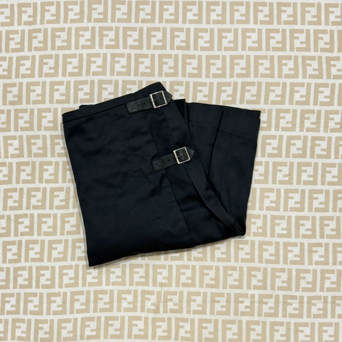 Engineered Garments Vintage Engineered Garments Pleated Midi Skirt Size 30" / US 8 / IT 44 - 1 Thumbnail