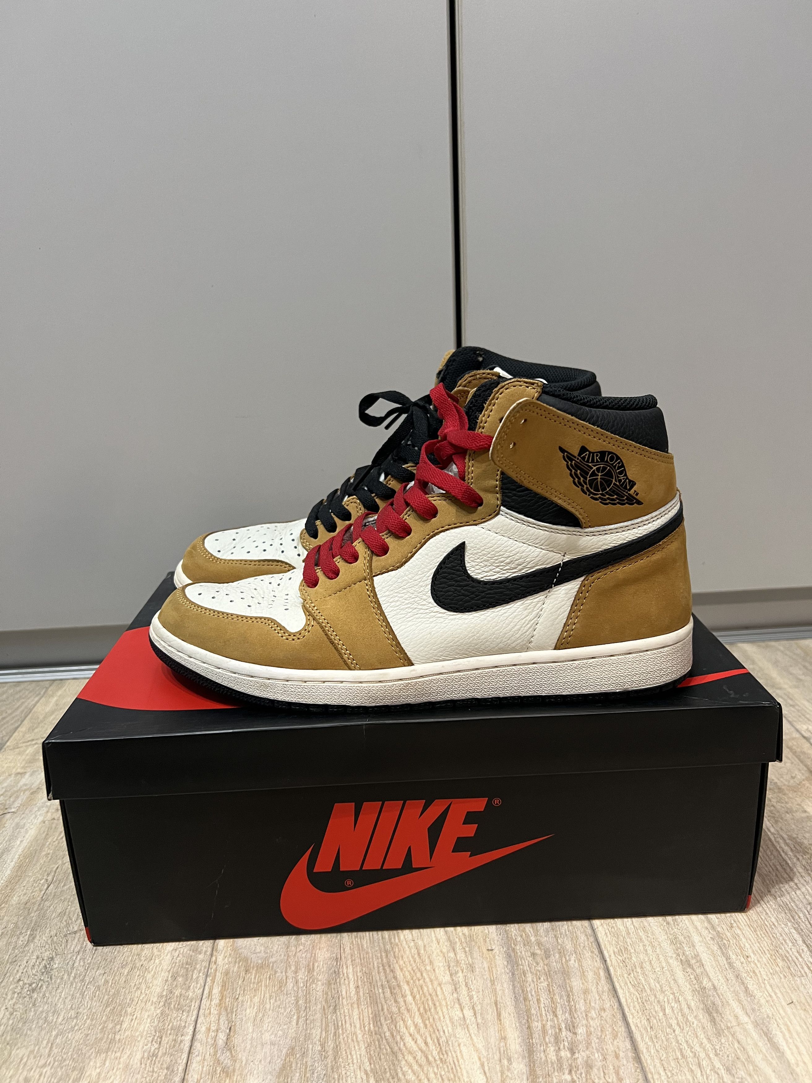 Jordan Brand Jordan 1 Rookie of the Year Size US 10 / EU 43 - 1 Thumbnail