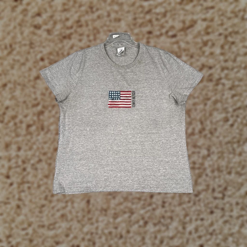 Tommy Hilfiger Tommy Hilfiger Shirt Womens XL Gray Crew Neck Short Sleeve USA Flag Tee Casual Size XL / US 12-14 / IT 48-50 - 1 Thumbnail