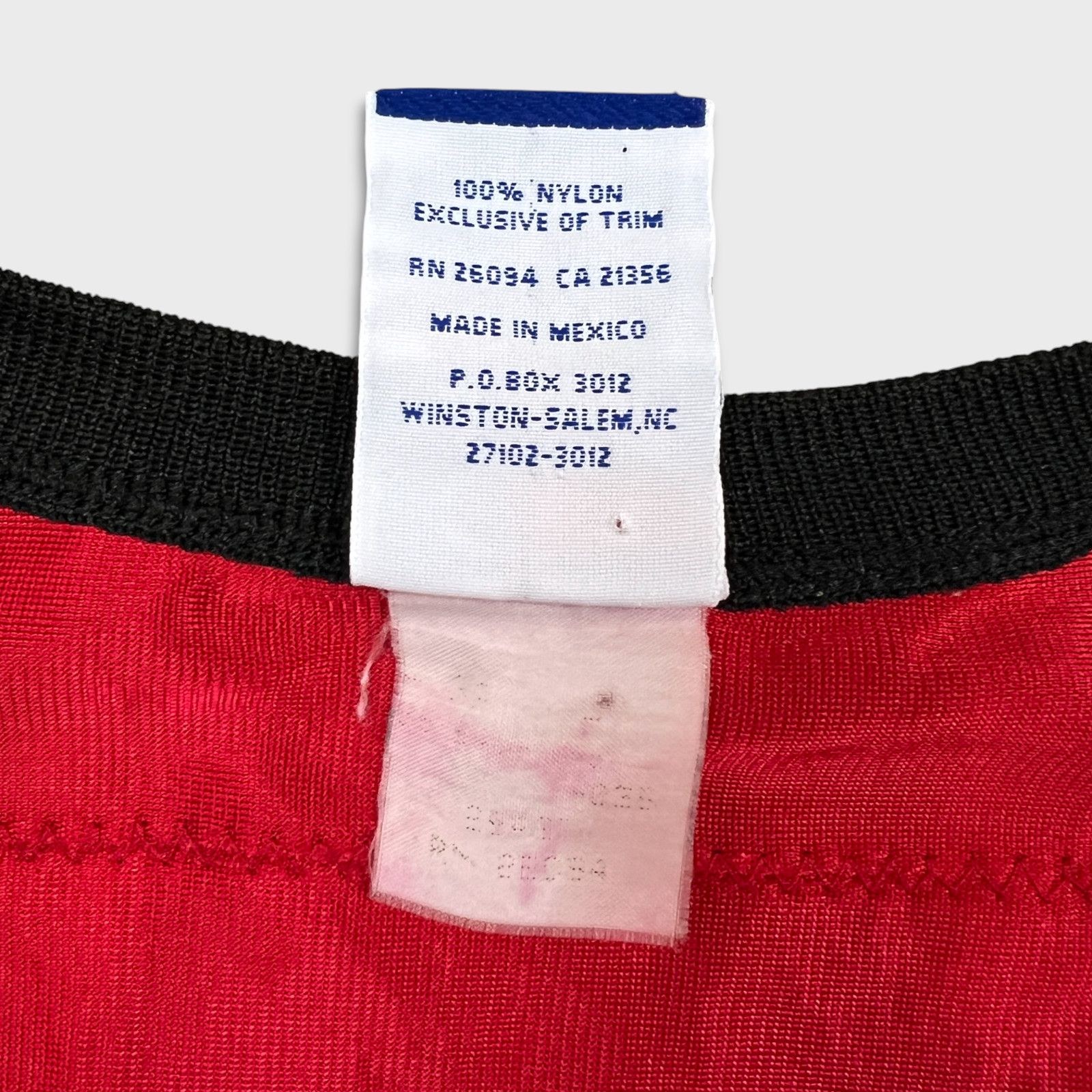 Champion × NFL × Vintage 90s Champion Warrick Dunn Tampa Bay Buccaneers Jersey sz 40 Size US M / EU 48-50 / 2 - 9 Thumbnail