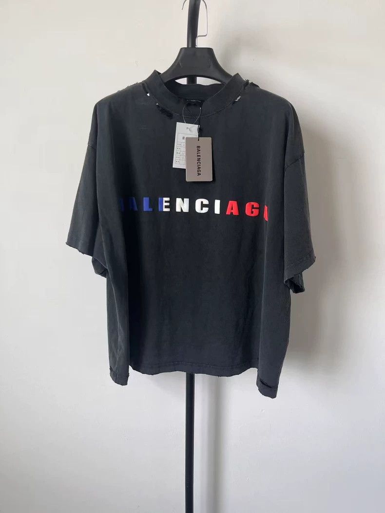 Balenciaga Balenciaga Round Neck Letter Print T-shirt-yf Size US M / EU 48-50 / 2 - 1 Thumbnail
