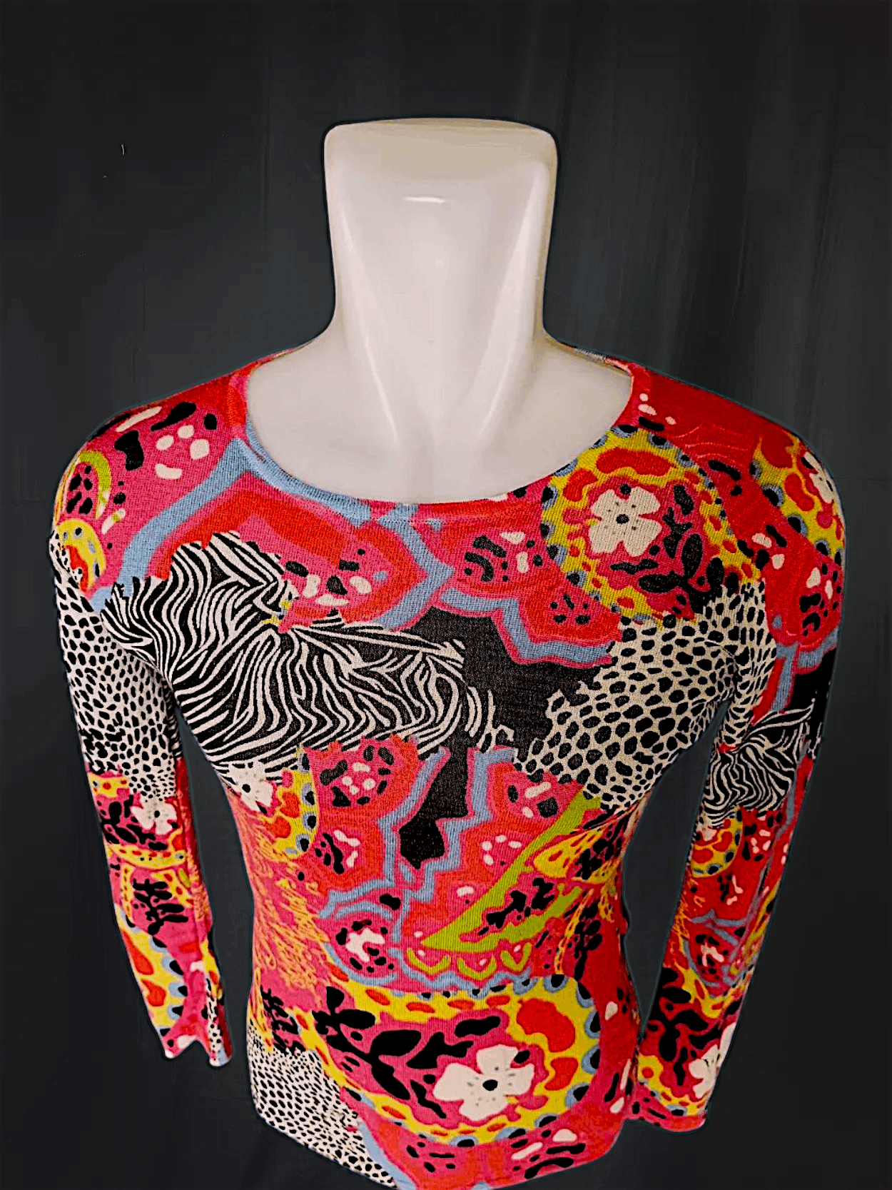 Japanese Brand UNKNOWN BRANDS Full print Long Sleeve T Shirt Y2K Style Size US M / EU 48-50 / 2 - 21 Thumbnail