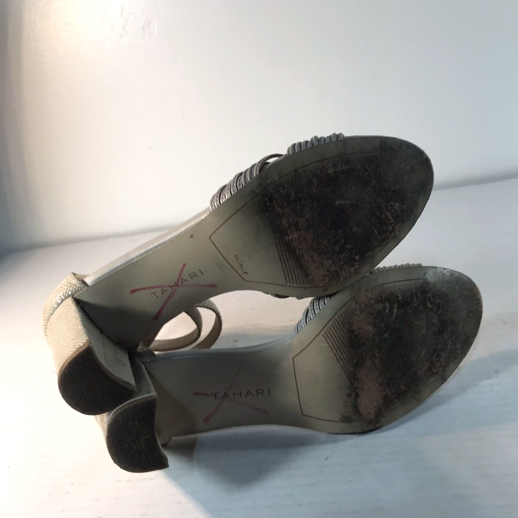 Vintage VINTAGE Tahari Dinara Women’s Block Heel Slingbacks Shoes Size 9M Beige/Stone High Heel 3in Formal Casual Size US 9 / IT 39 - 6 Thumbnail
