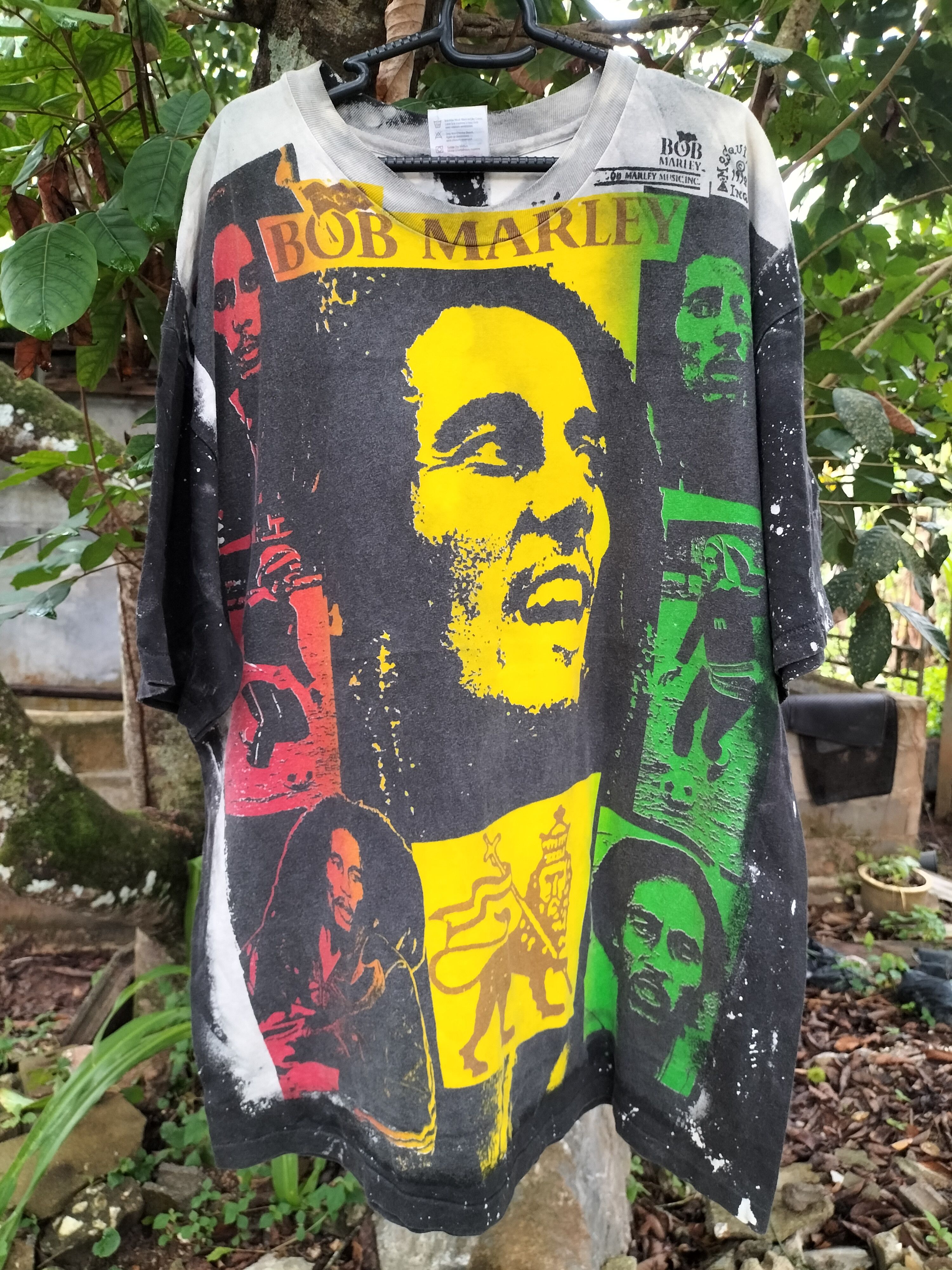 Vintage 90s Bob Marley Mosquitohead by hanes authentic - Short 