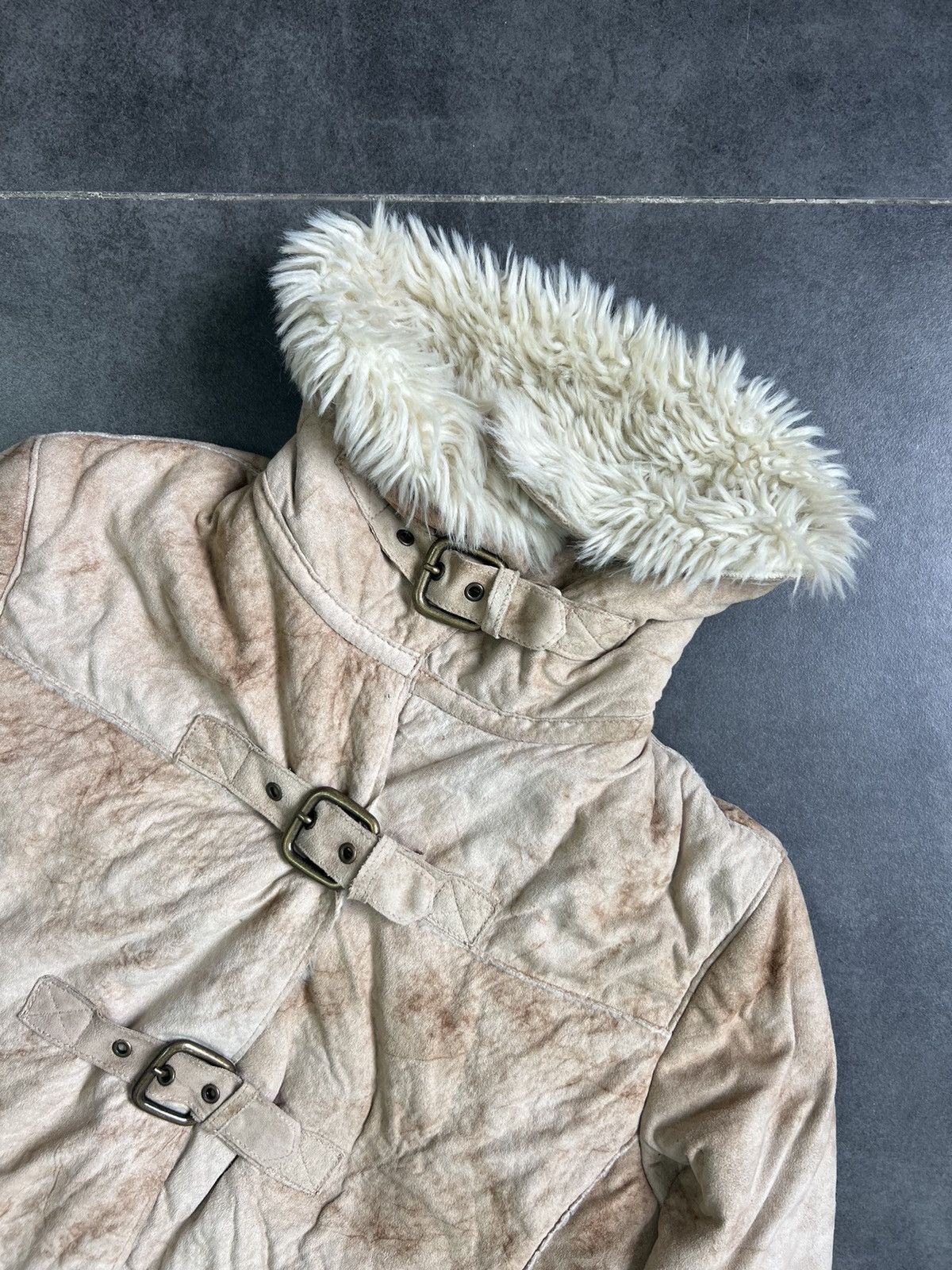 Emporio Armani Armani y2k opium DG style Shearling Faux Fur Jacket Size M / US 6-8 / IT 42-44 - 3 Thumbnail