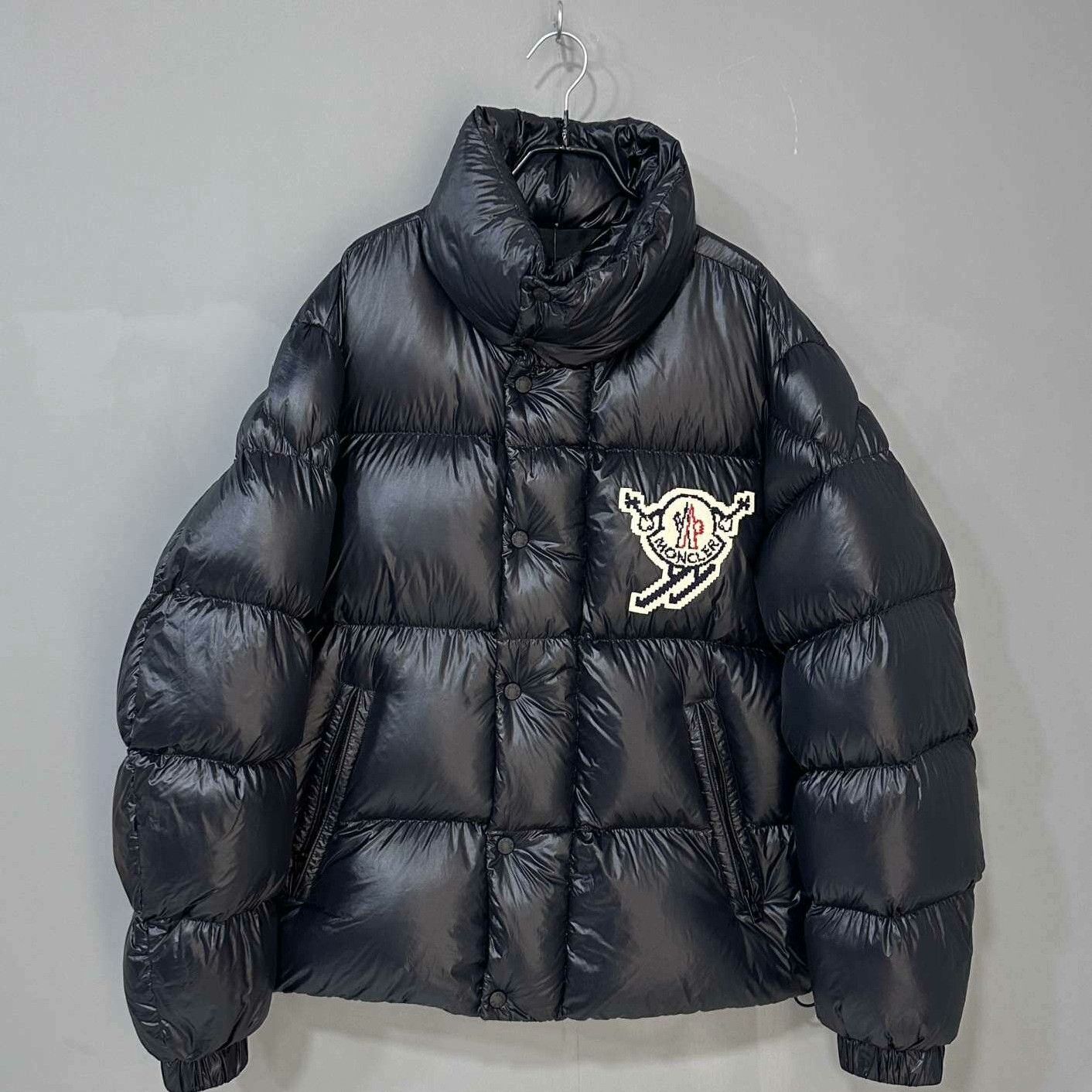Moncler Moncler Retro Down Heavy Coat s Men Size US S / EU 44-46 / 1 - 1 Thumbnail