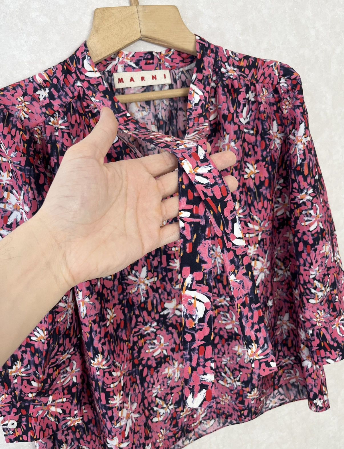 Marni Marni Floral Impressionist Silk Top Size XL / US 12-14 / IT 48-50 - 5 Thumbnail