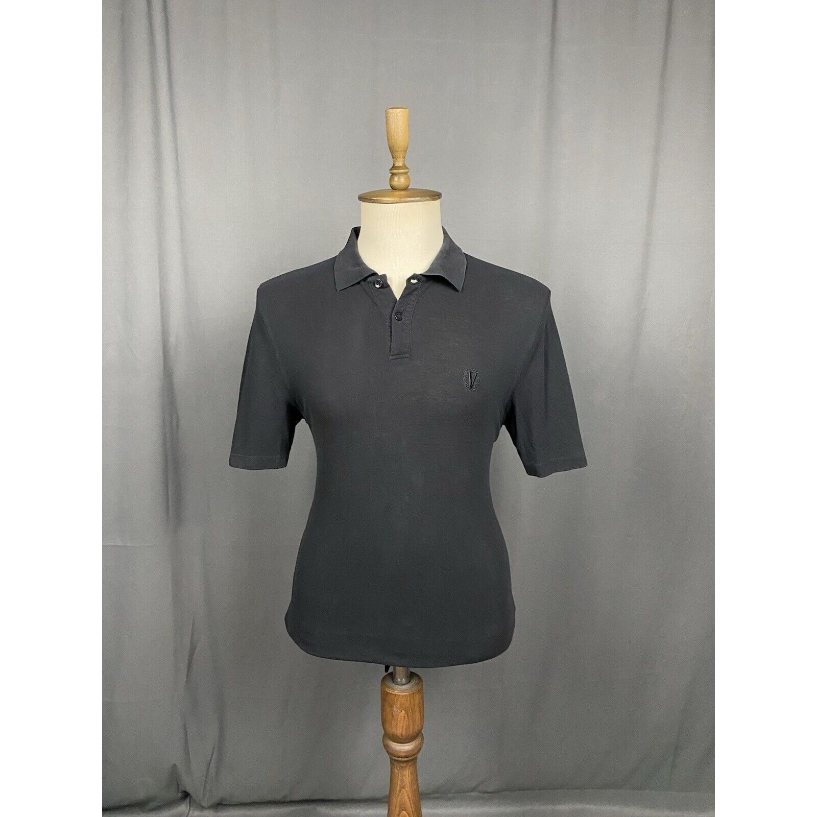 Versace Vesace Small Logo VTG Men's Black Polo T-Shirt Size S-M Size US M / EU 48-50 / 2 - 3 Thumbnail