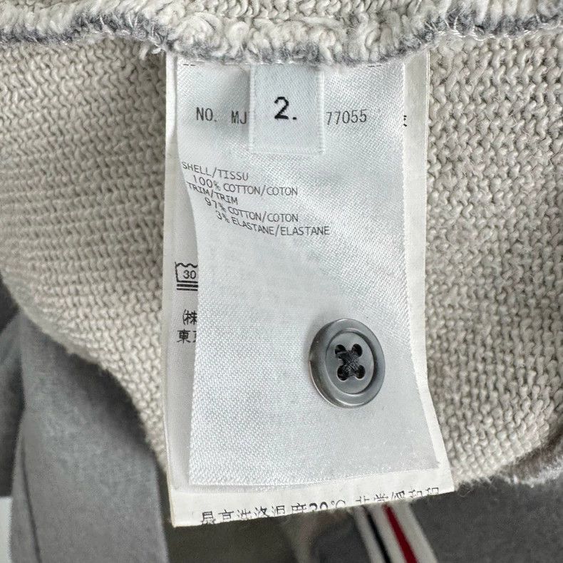 Thom Browne Thom browne Gray back color stripe logo sweatshirt 2503-Nex Size US M / EU 48-50 / 2 - 5 Thumbnail