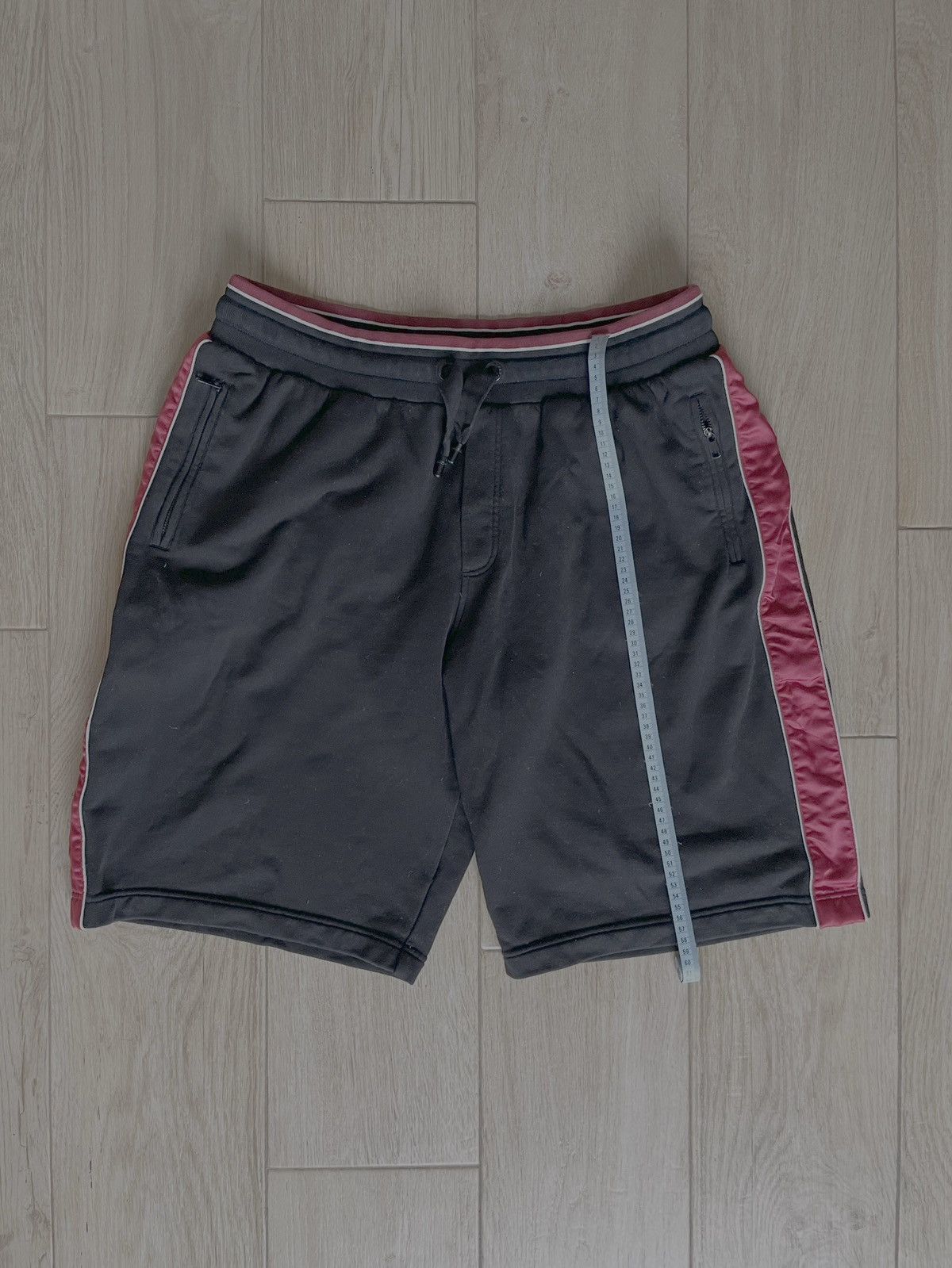 Dolce & Gabbana Dolce & Gabbana Shorts Size US 41 - 10 Thumbnail