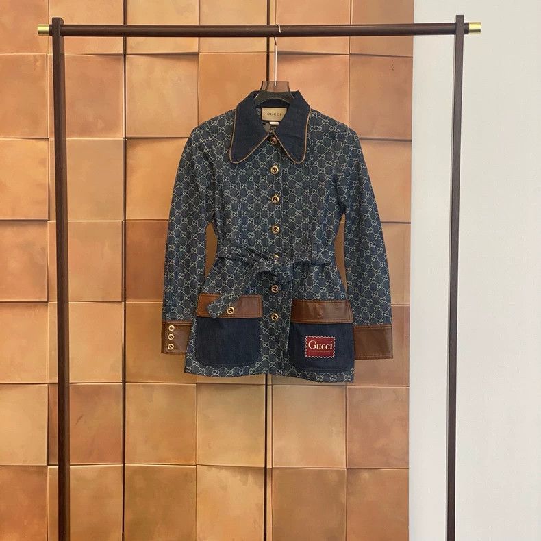 Gucci Gucci Dark blue old flower full print l denim jacket 2504-N Size XS / US 0-2 / IT 36-38 - 1 Thumbnail