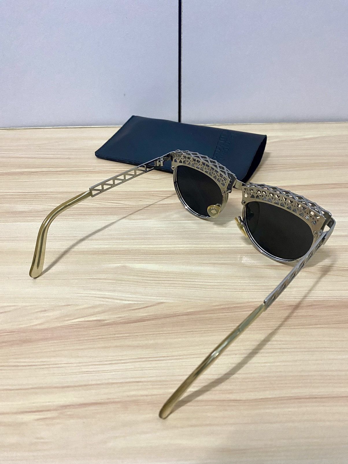 Jean Paul Gaultier 🔥Rare🔥90s Vintage Jean Paul Gaultier Eiffel Towel Sunglasses Size ONE SIZE - 7 Thumbnail