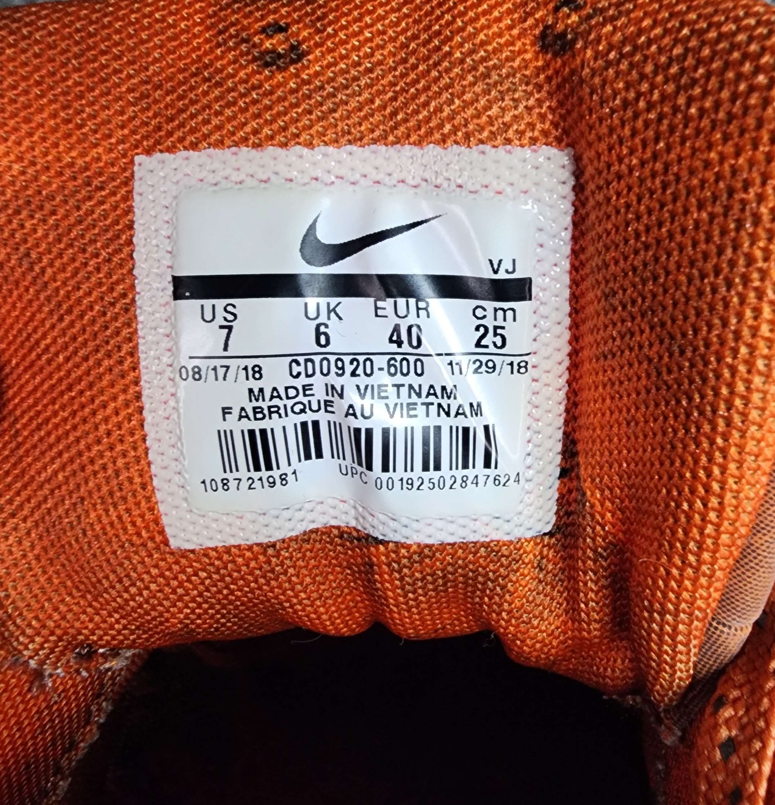 Nike Nike Air Max 90 QS 'Mars Landing' 2018 Size US 7 / EU 40 - 9 Thumbnail
